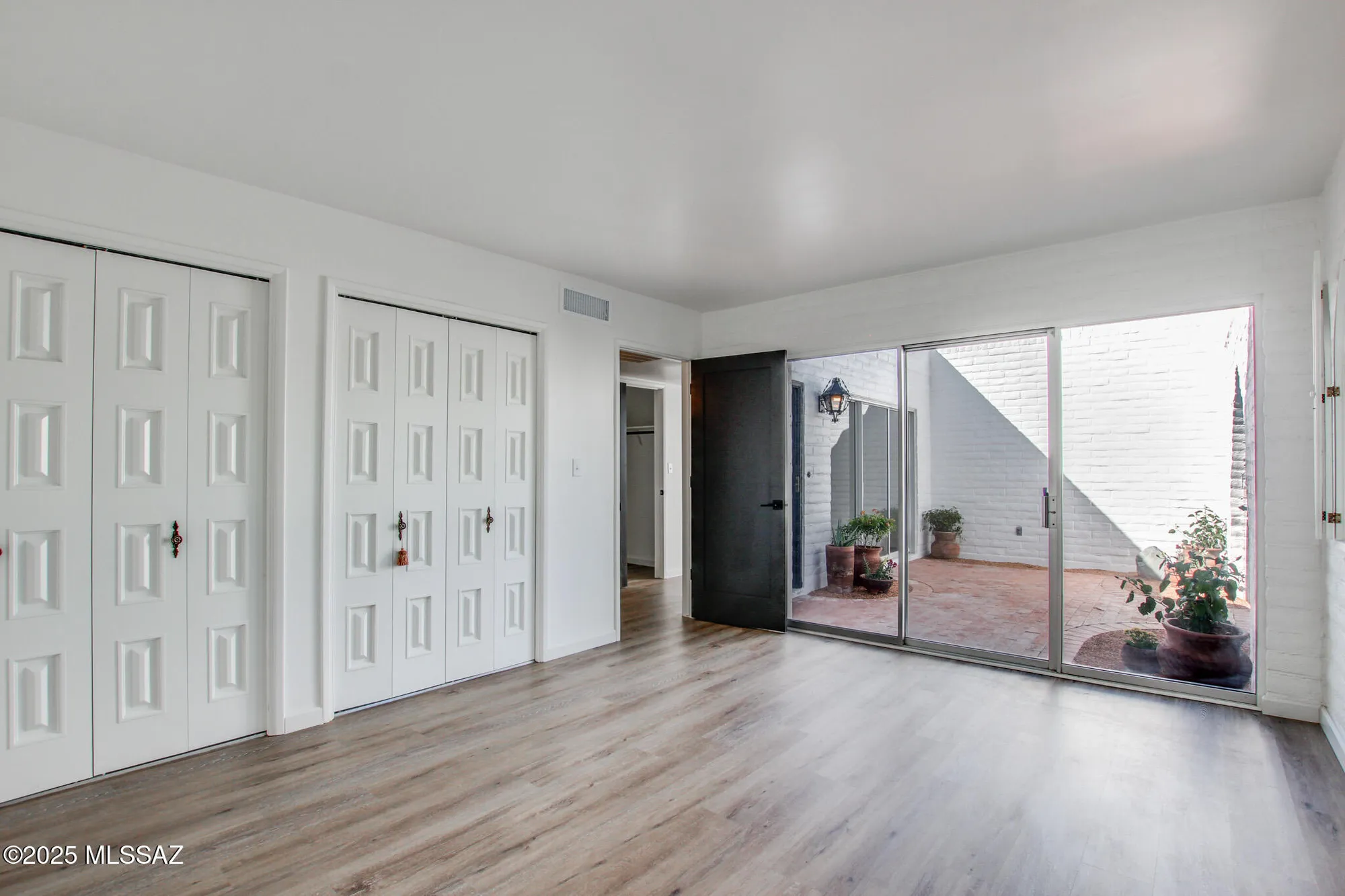 Property Slideshow image 21 of 44 | 703 w las lomitas rd, Tucson, AZ, 85704