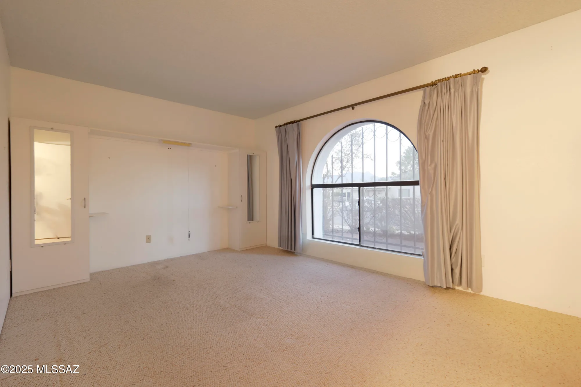 Property Slideshow image 13 of 22 | 110 w calle melendrez, Green Valley, AZ, 85614