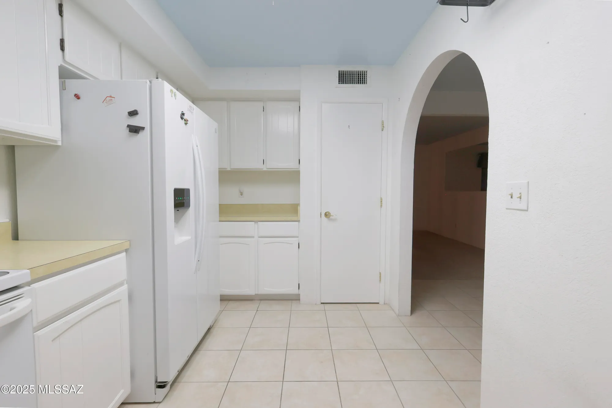 Property Slideshow image 7 of 22 | 110 w calle melendrez, Green Valley, AZ, 85614