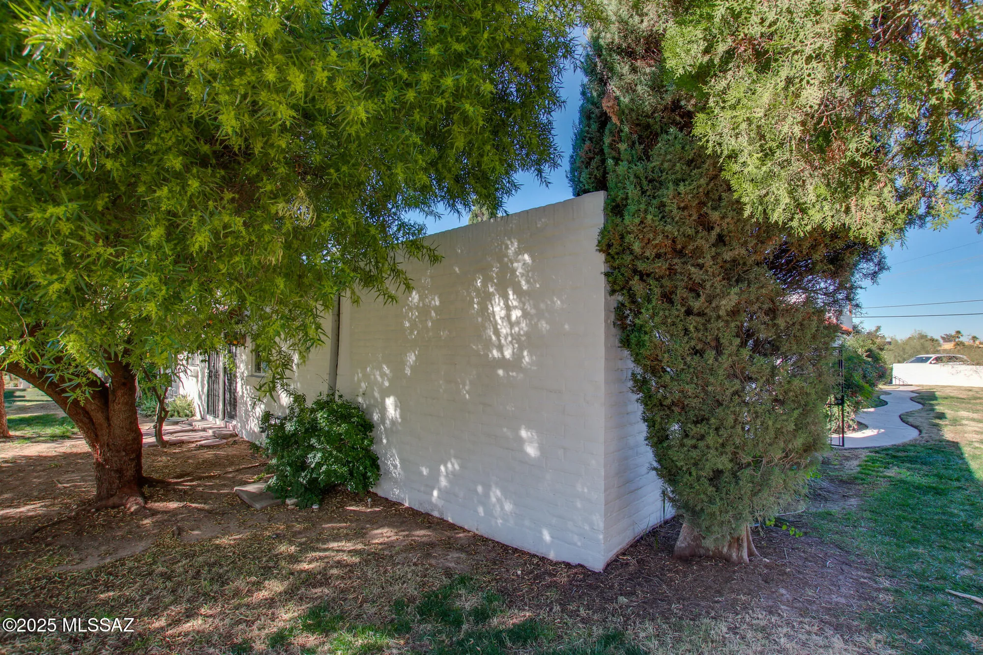 Property Slideshow image 43 of 44 | 703 w las lomitas rd, Tucson, AZ, 85704