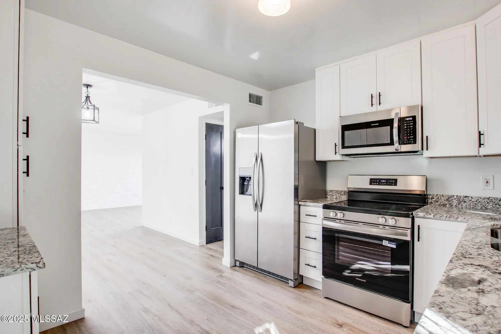 Property Slideshow image 8 of 44 | 703 w las lomitas rd, Tucson, AZ, 85704