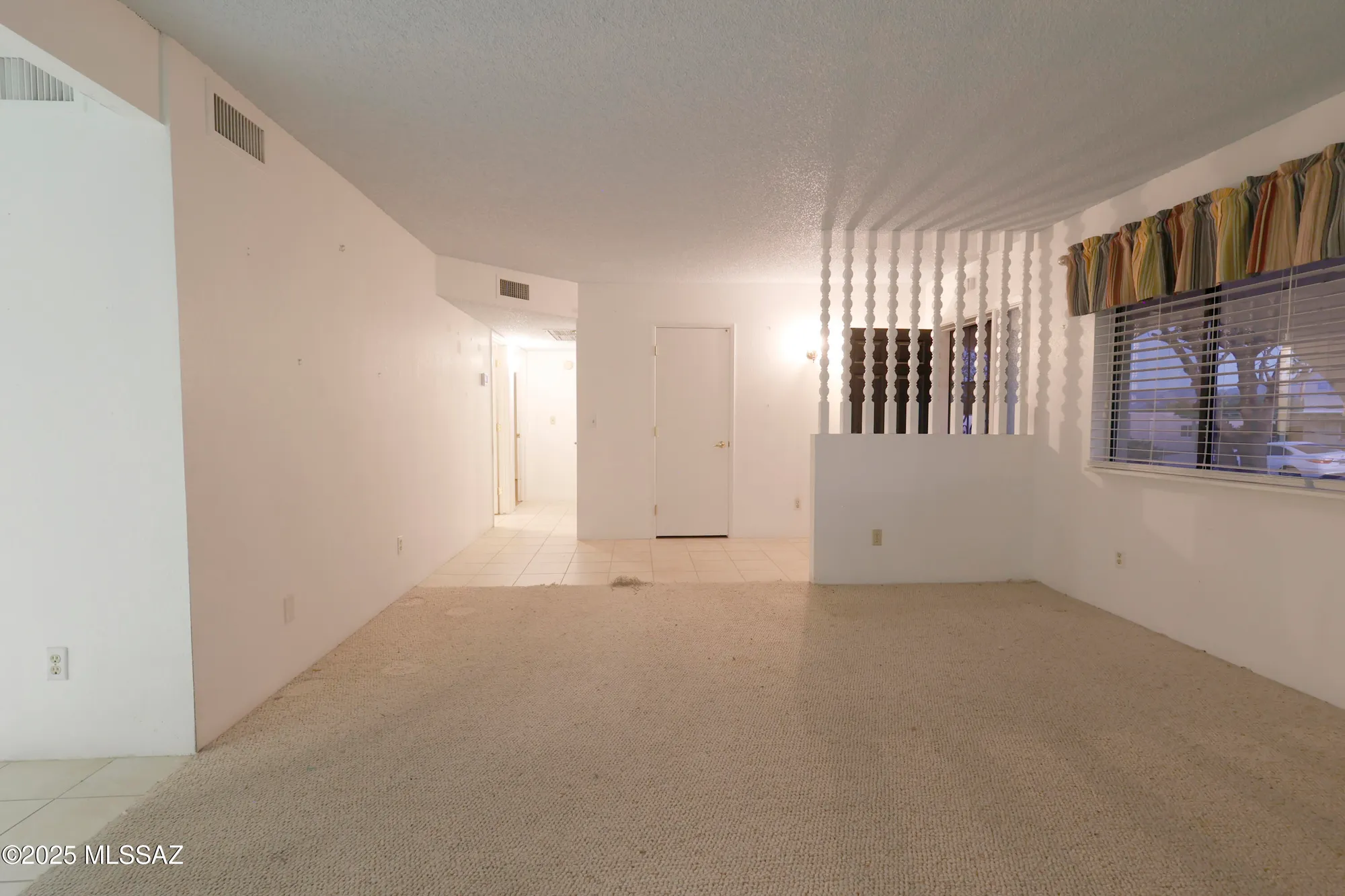 Property Slideshow image 4 of 22 | 110 w calle melendrez, Green Valley, AZ, 85614