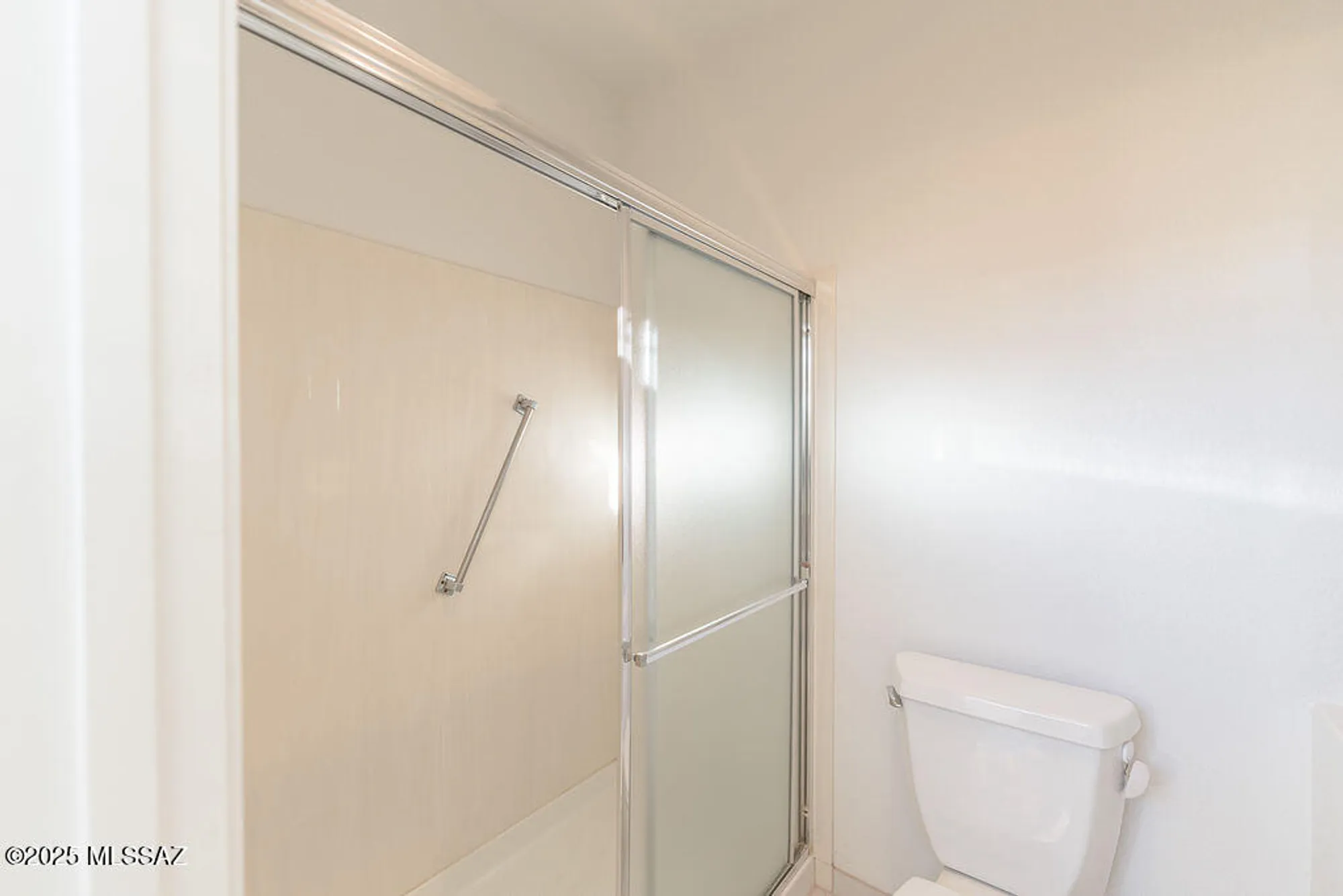 Property Slideshow image 22 of 34 | 1329 e royal ridge dr, Oro Valley, AZ, 85755