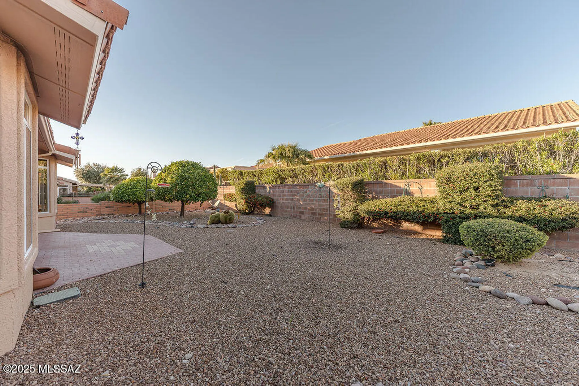 Property Slideshow image 33 of 34 | 1329 e royal ridge dr, Oro Valley, AZ, 85755