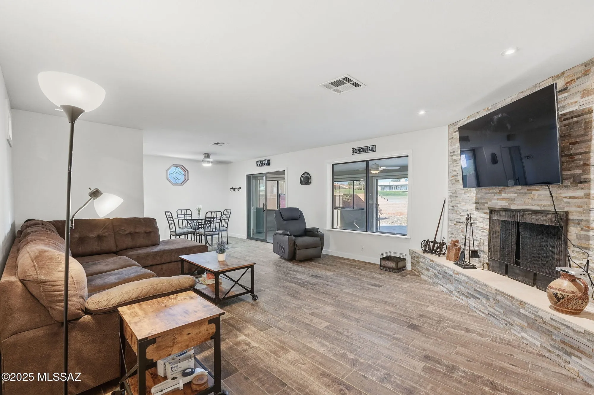 Property Slideshow image 19 of 49 | 1141 n paseo del cervato, Green Valley, AZ, 85614