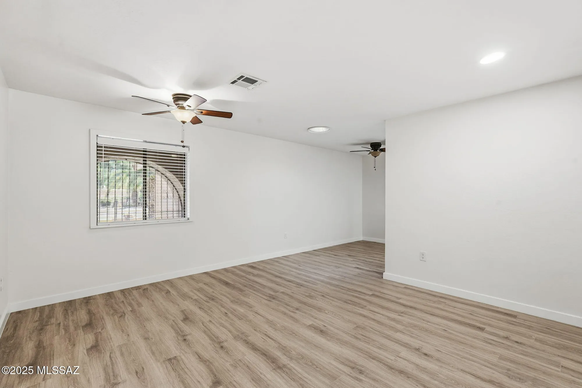 Property Slideshow image 10 of 49 | 1141 n paseo del cervato, Green Valley, AZ, 85614