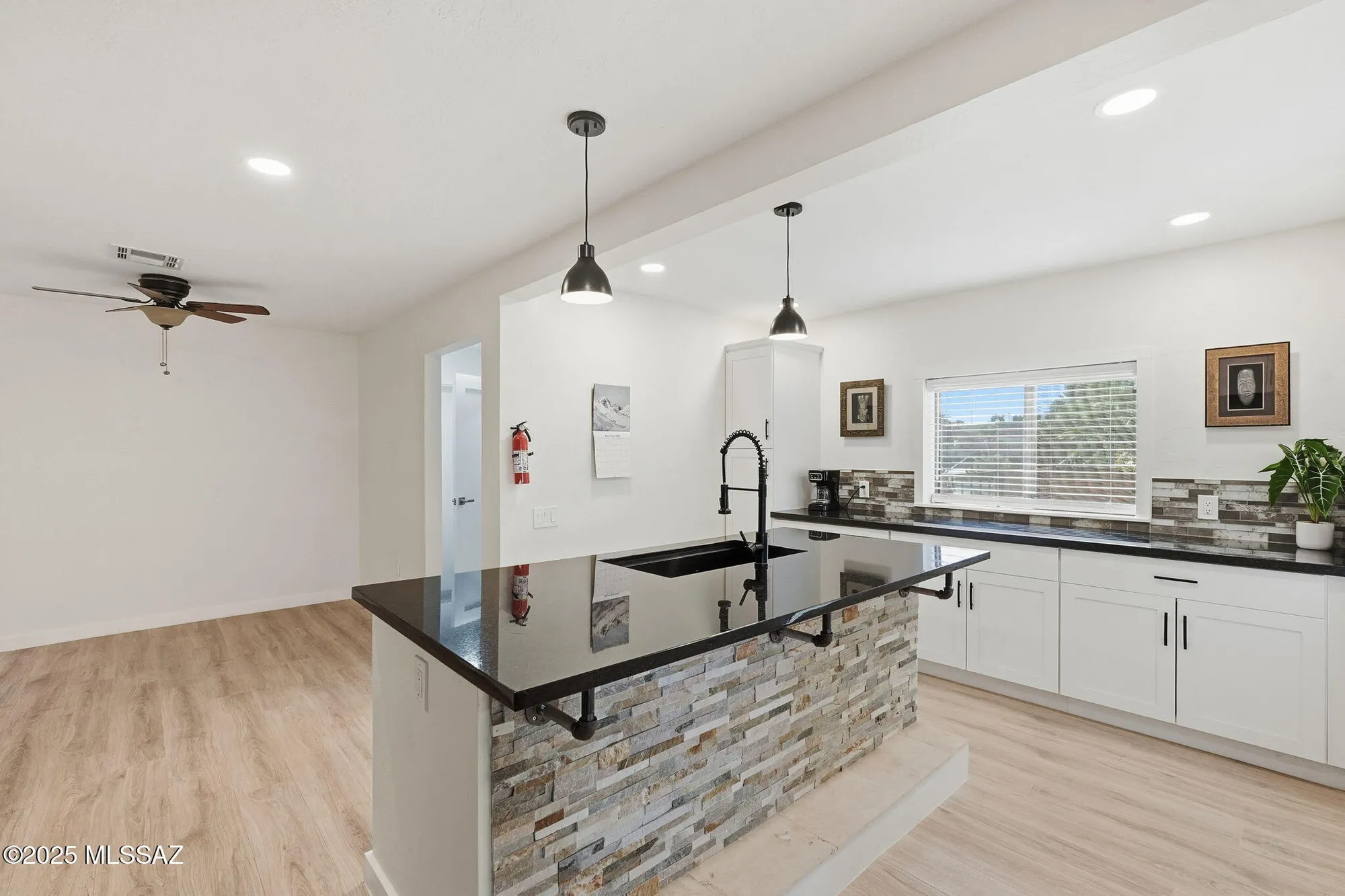 Property Slideshow image 14 of 49 | 1141 n paseo del cervato, Green Valley, AZ, 85614