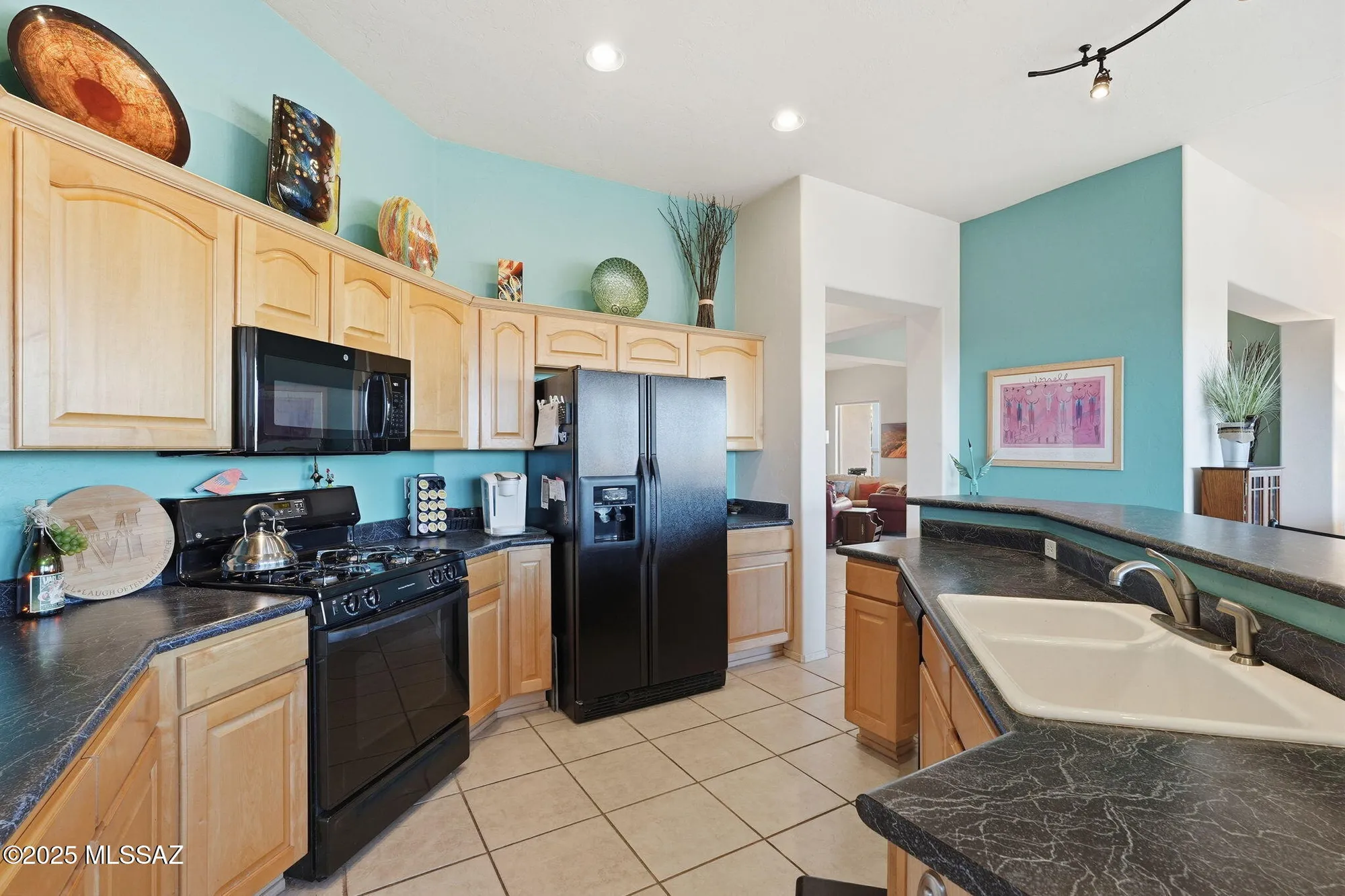 Property Slideshow image 12 of 35 | 4717 s fairfax dr, Green Valley, AZ, 85622