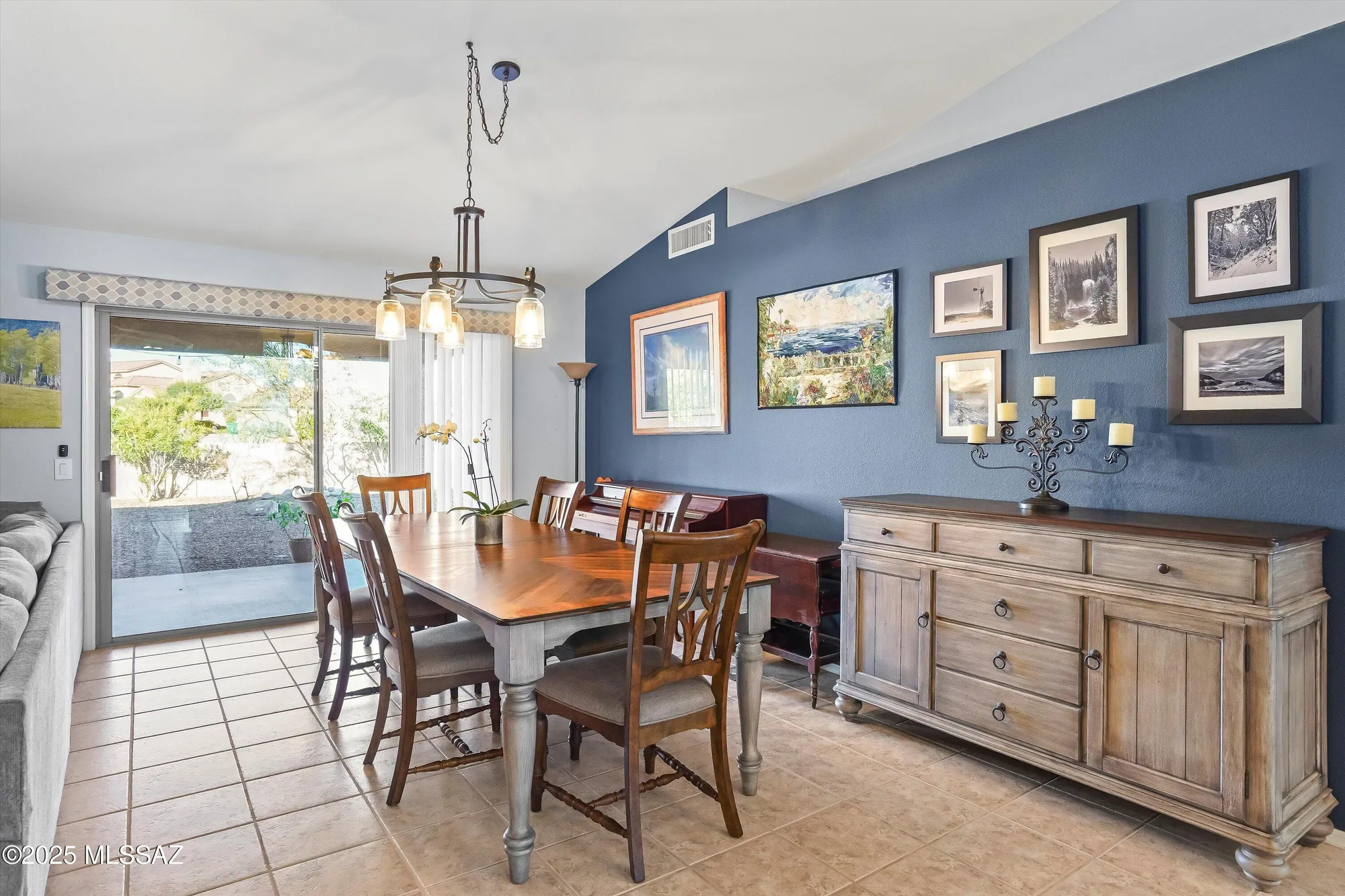 Property Slideshow image 8 of 39 | 62394 e star crest dr, Tucson, AZ, 85739