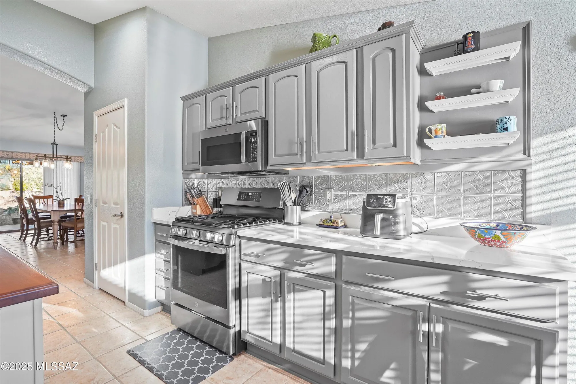 Property Slideshow image 14 of 39 | 62394 e star crest dr, Tucson, AZ, 85739