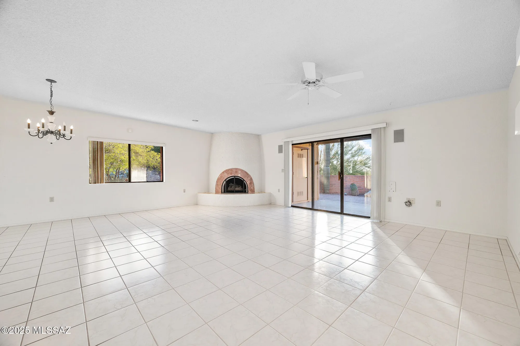 Property Slideshow image 10 of 51 | 8701 n coral ridge loop, Tucson, AZ, 85704