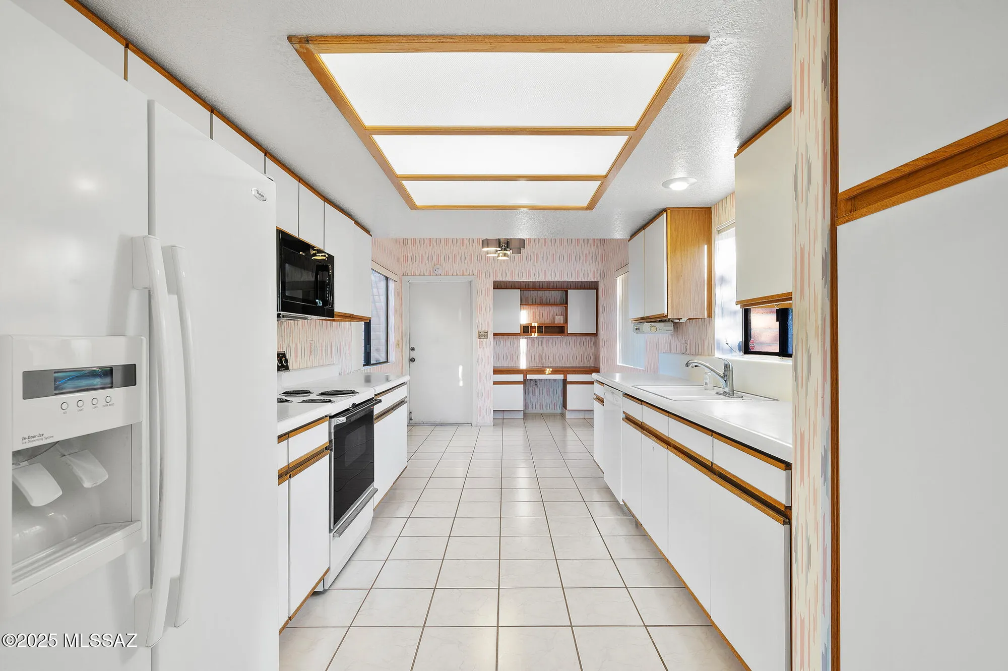 Property Slideshow image 17 of 51 | 8701 n coral ridge loop, Tucson, AZ, 85704