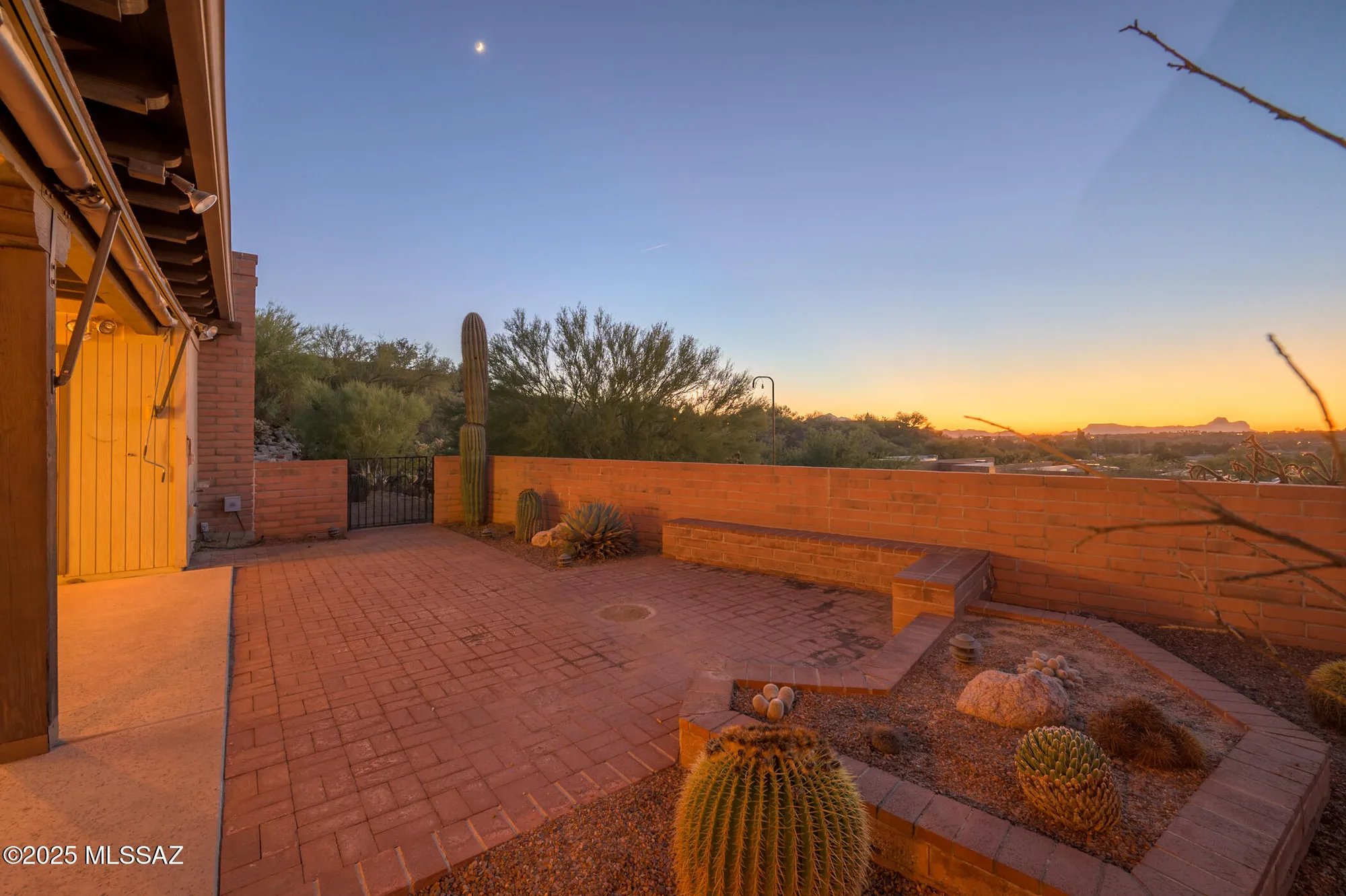 Property Slideshow image 29 of 51 | 8701 n coral ridge loop, Tucson, AZ, 85704