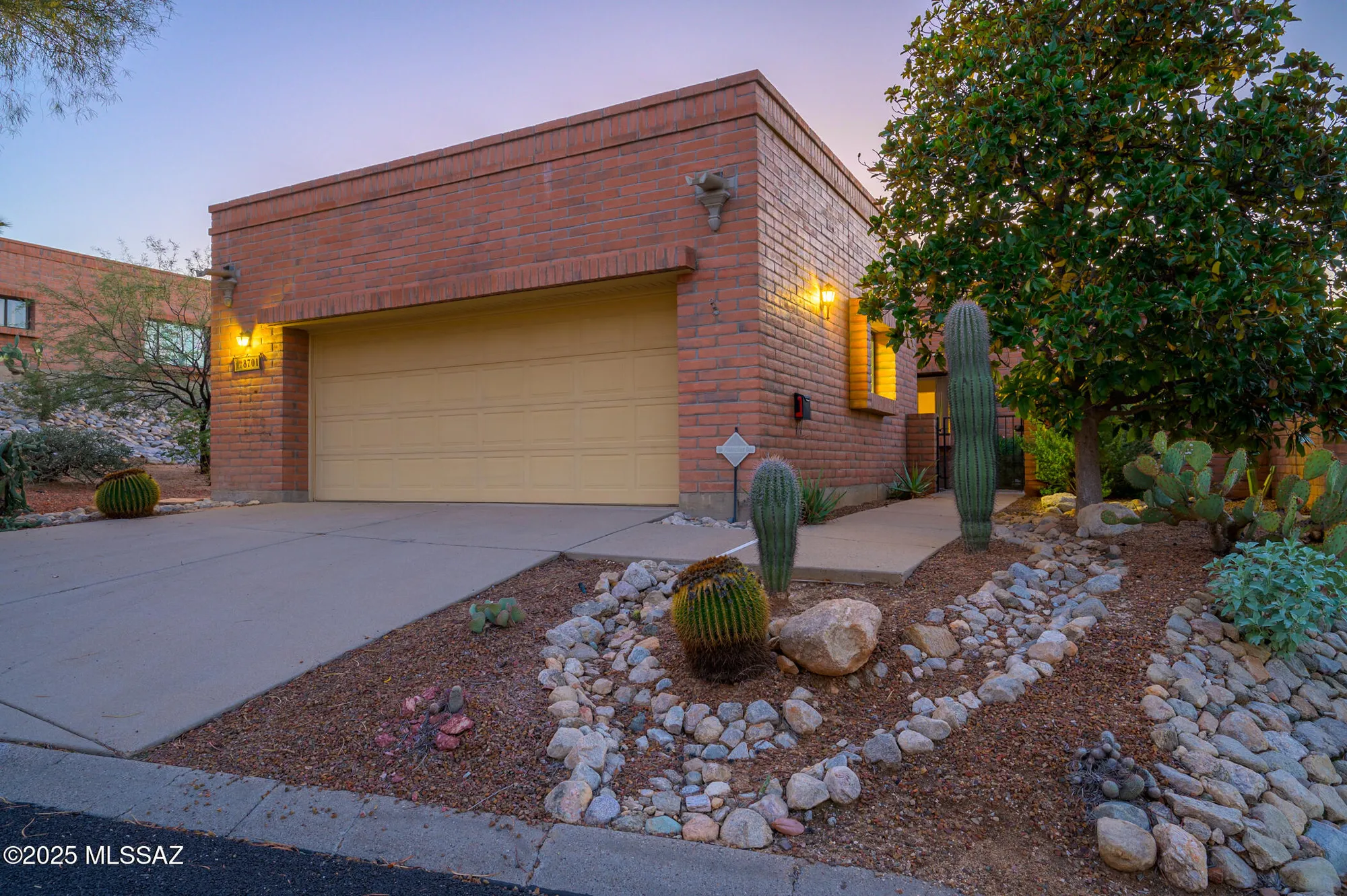 Property Slideshow image 37 of 51 | 8701 n coral ridge loop, Tucson, AZ, 85704