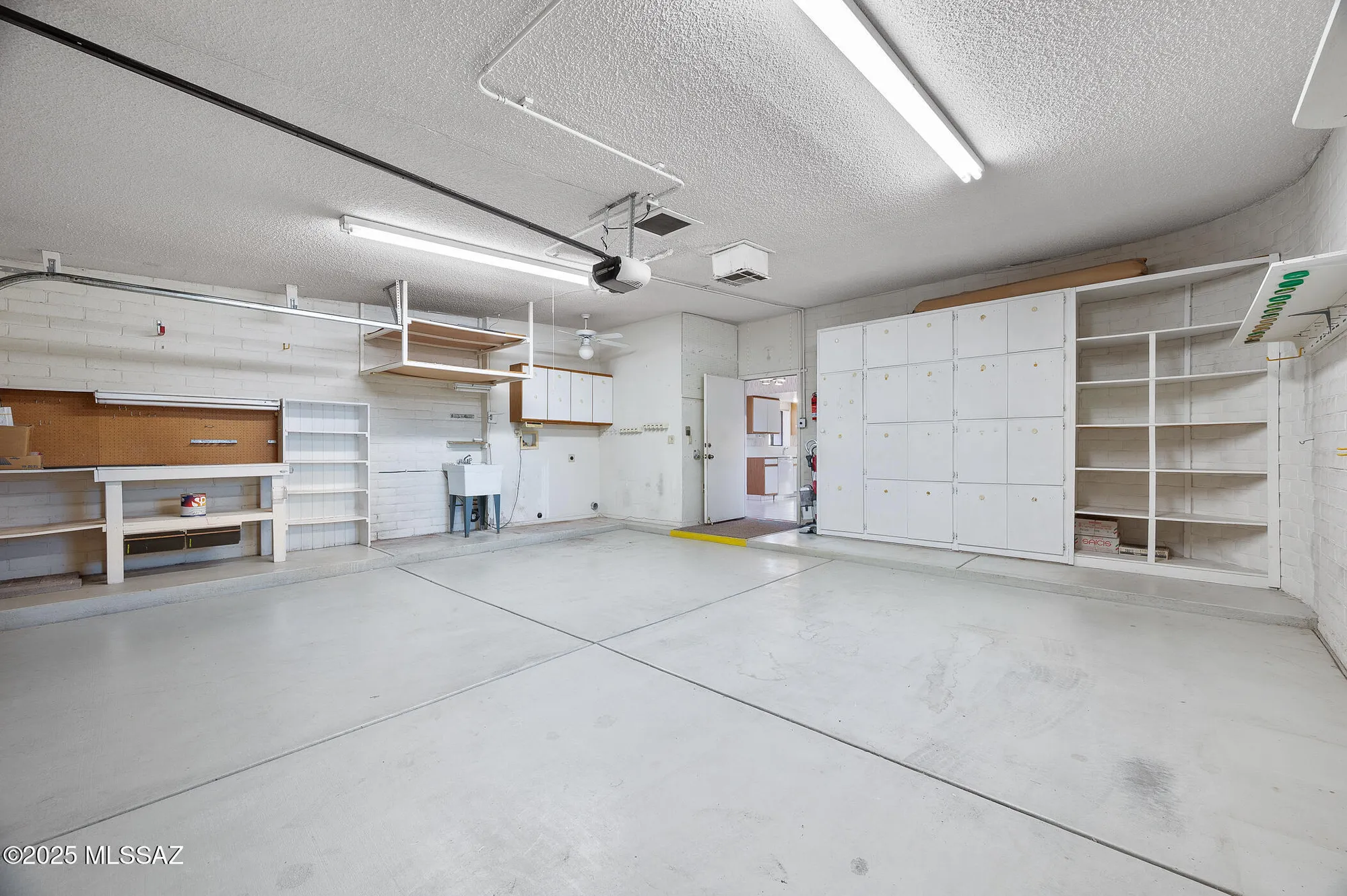 Property Slideshow image 43 of 51 | 8701 n coral ridge loop, Tucson, AZ, 85704