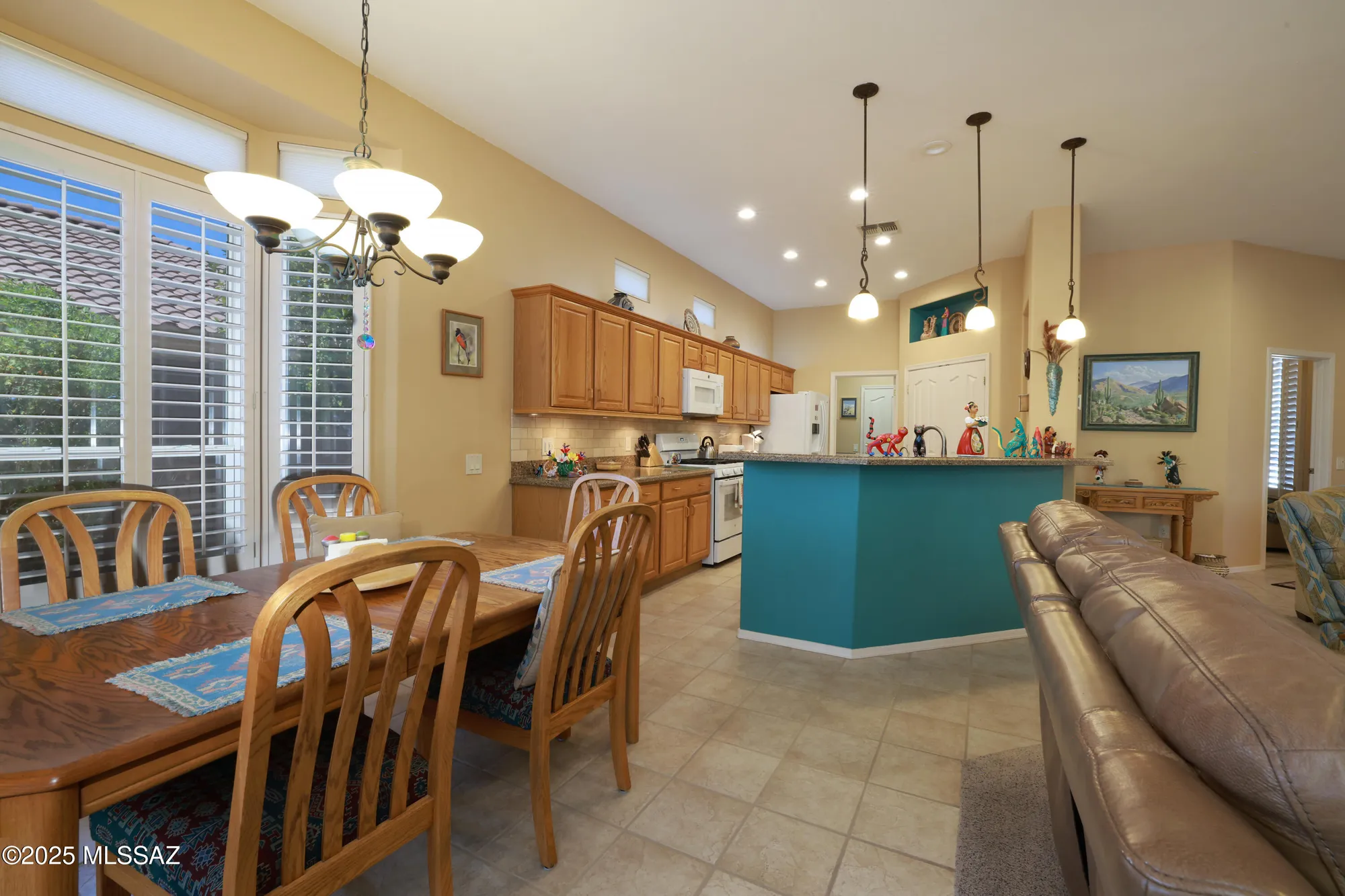 Property Slideshow image 21 of 45 | 13616 n sunset mesa dr, Marana, AZ, 85658