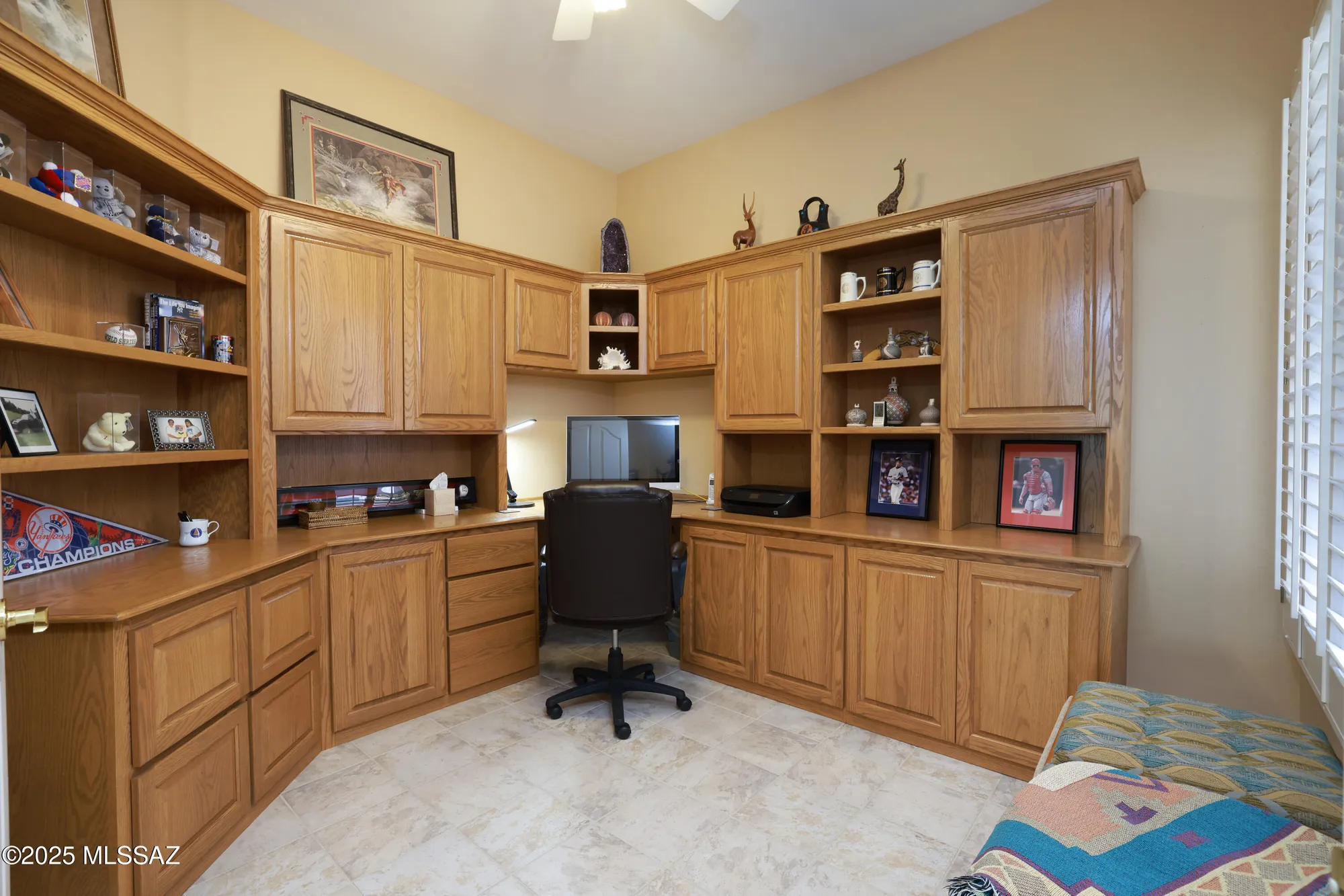 Property Slideshow image 26 of 45 | 13616 n sunset mesa dr, Marana, AZ, 85658