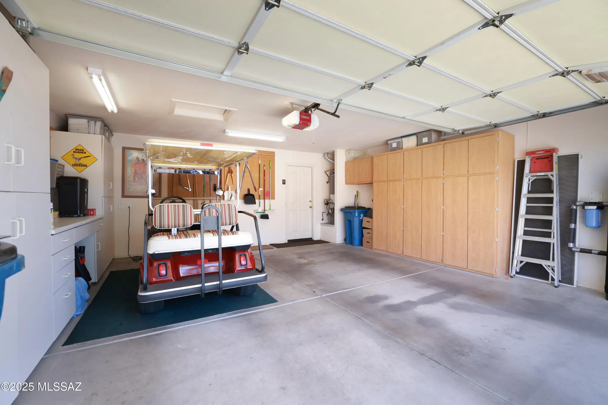 Property Slideshow image 37 of 45 | 13616 n sunset mesa dr, Marana, AZ, 85658