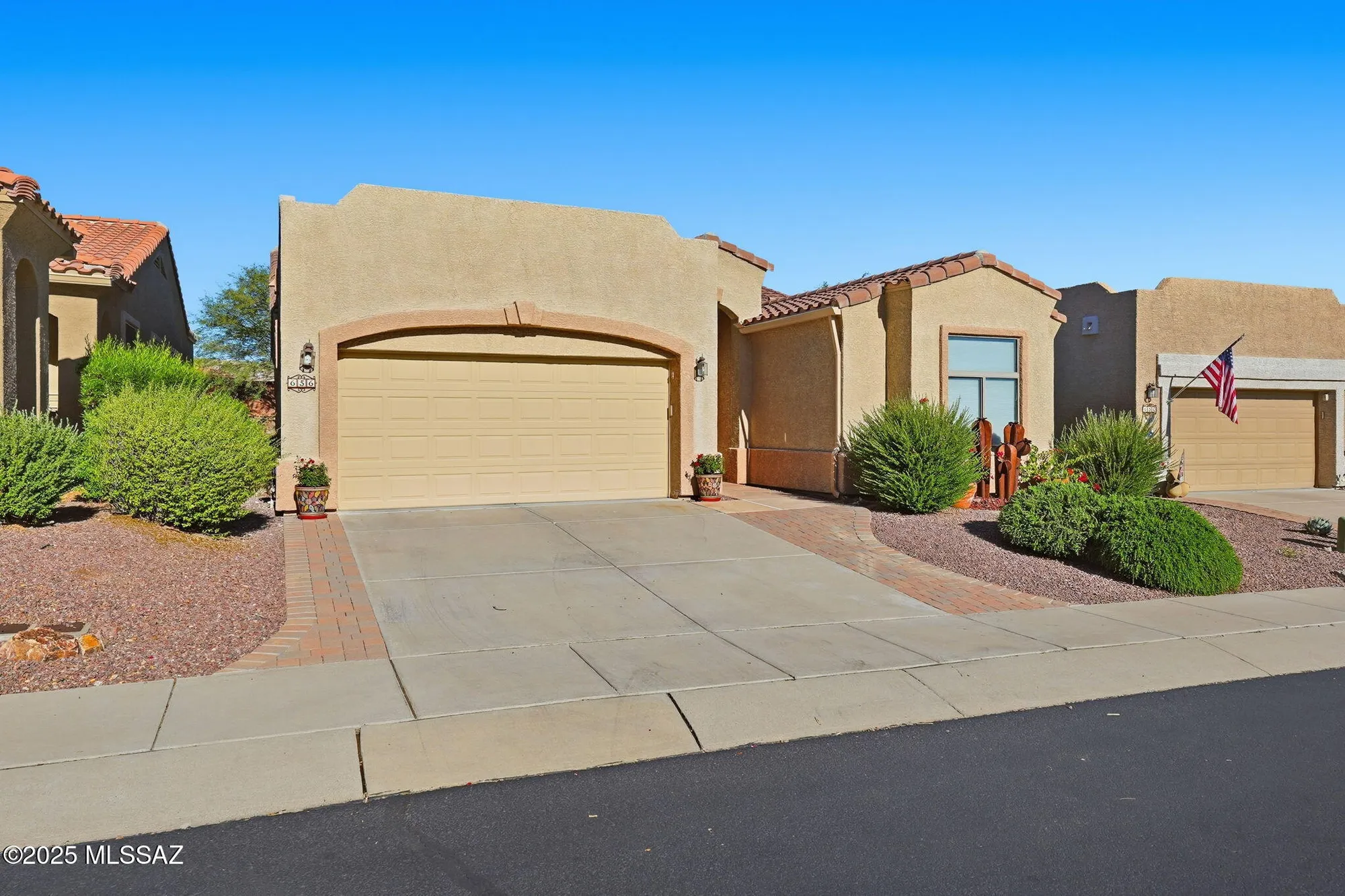 Property Slideshow image 6 of 29 | 656 w shadow wood st, Green Valley, AZ, 85614
