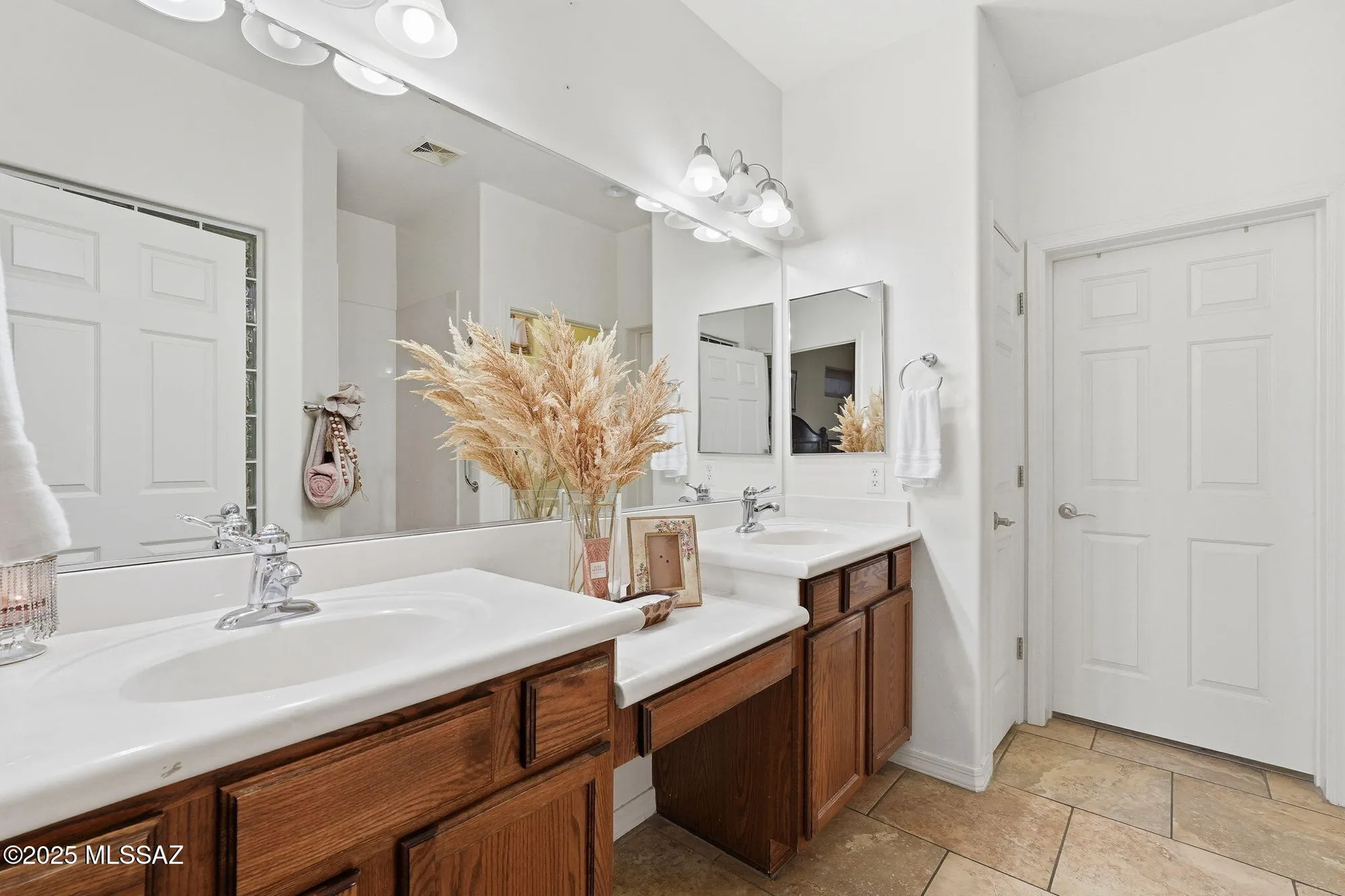 Property Slideshow image 23 of 29 | 656 w shadow wood st, Green Valley, AZ, 85614