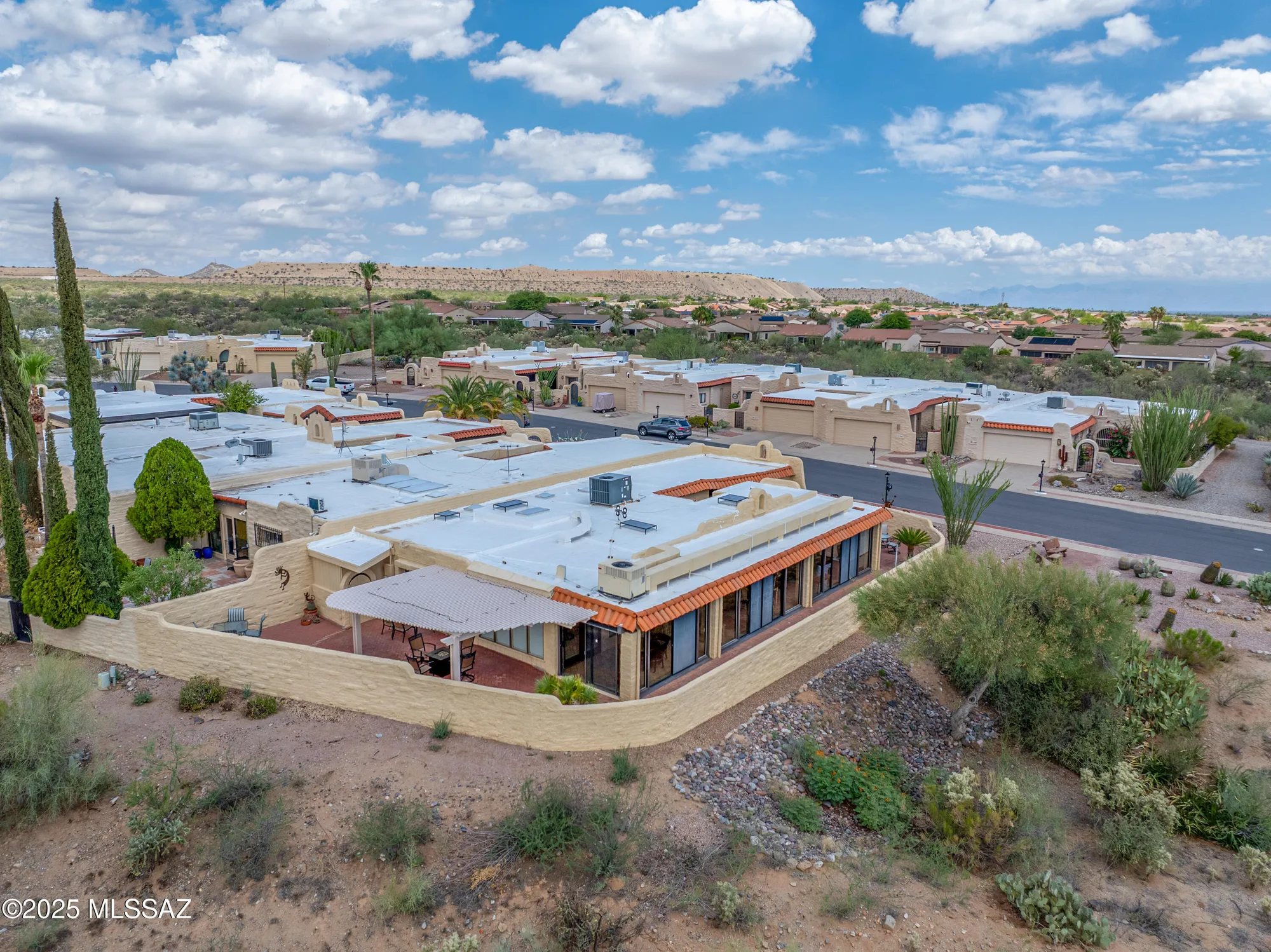 Property Slideshow image 5 of 49 | 1101 w circulo del norte, Green Valley, AZ, 85614