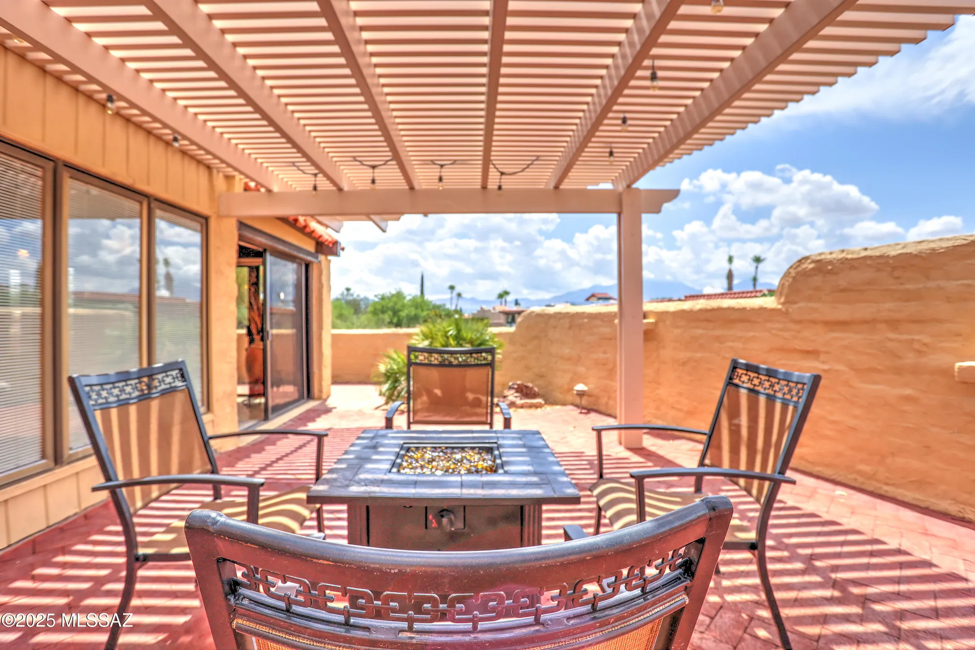Property Slideshow image 8 of 49 | 1101 w circulo del norte, Green Valley, AZ, 85614