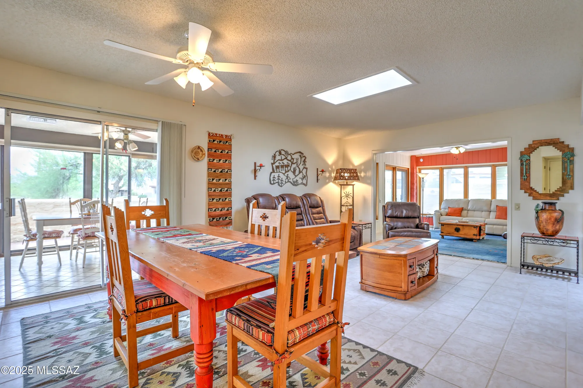 Property Slideshow image 13 of 49 | 1101 w circulo del norte, Green Valley, AZ, 85614