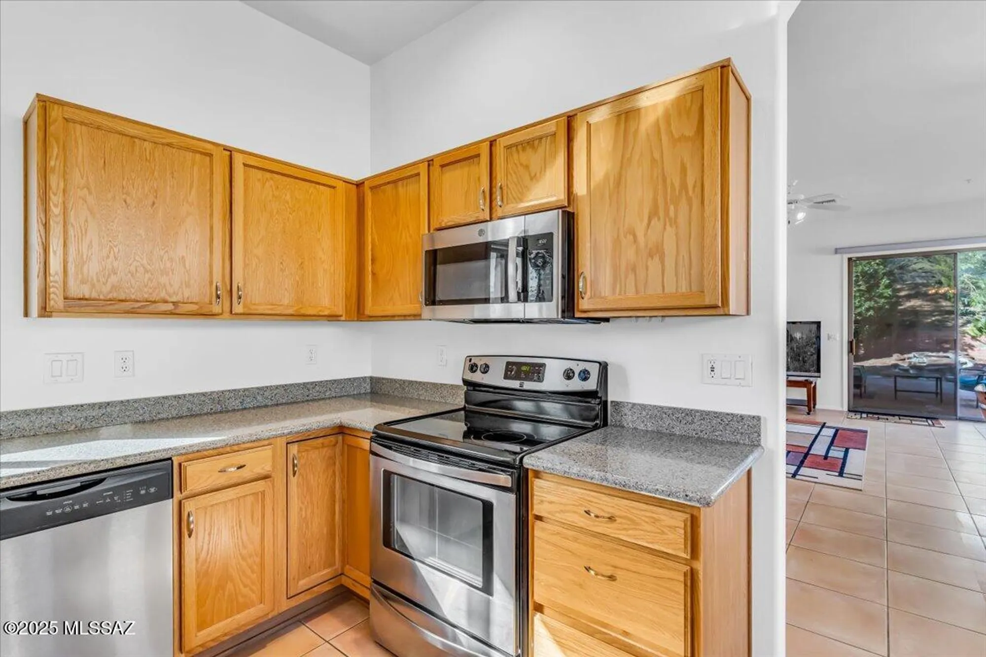 Property Slideshow image 13 of 48 | 2348 s orchard view dr, Green Valley, AZ, 85614