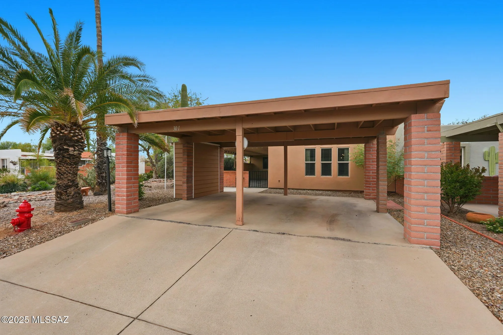Property Slideshow image 4 of 37 | 301 n paseo de los conquistadores, Green Valley, AZ, 85614