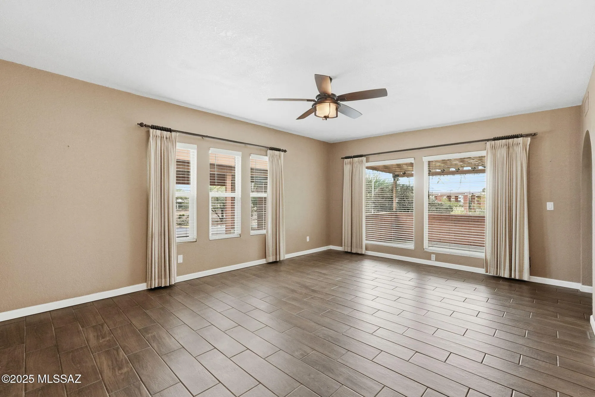 Property Slideshow image 10 of 37 | 301 n paseo de los conquistadores, Green Valley, AZ, 85614