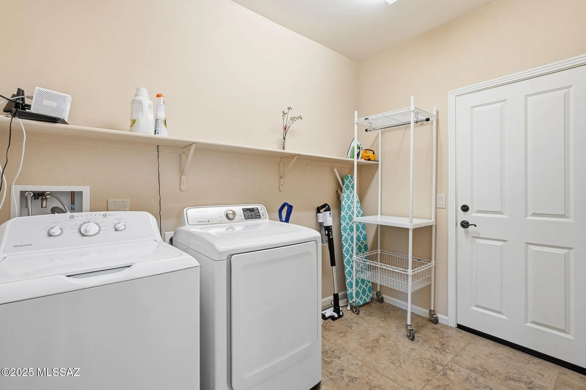 Property Slideshow image 28 of 42 | 2196 e thunderchief dr, Green Valley, AZ, 85614