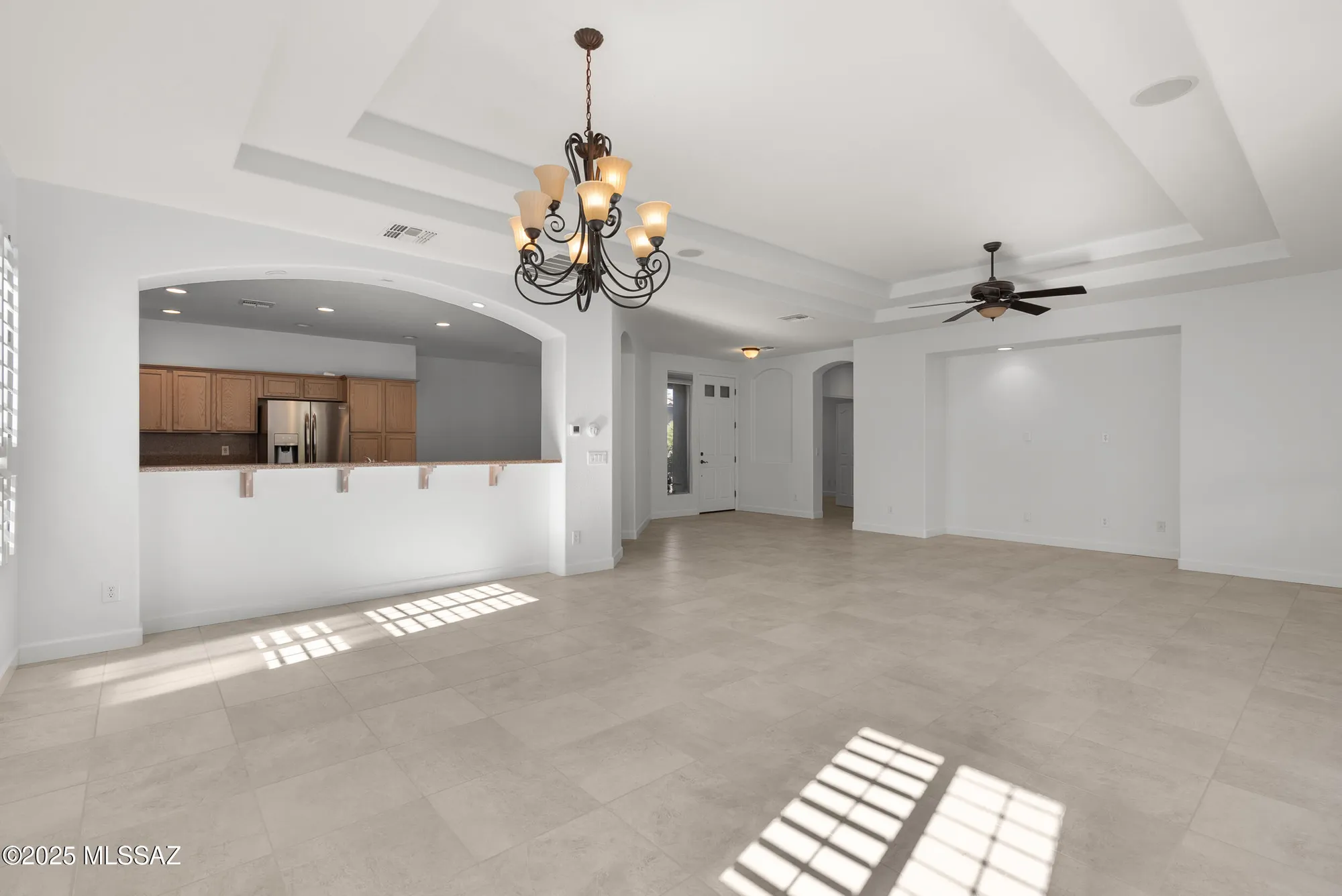 Property Slideshow image 15 of 42 | 700 n pebbles ridge dr, Green Valley, AZ, 85614