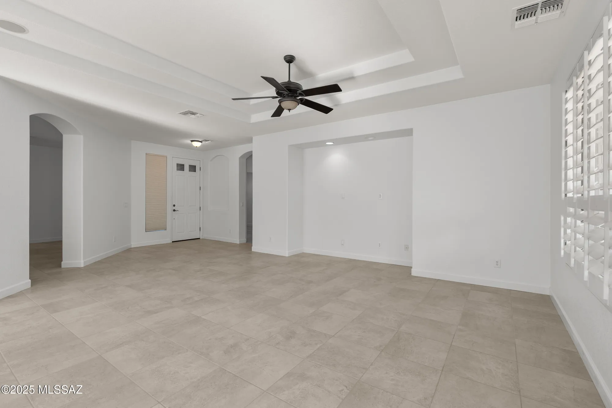 Property Slideshow image 12 of 42 | 700 n pebbles ridge dr, Green Valley, AZ, 85614