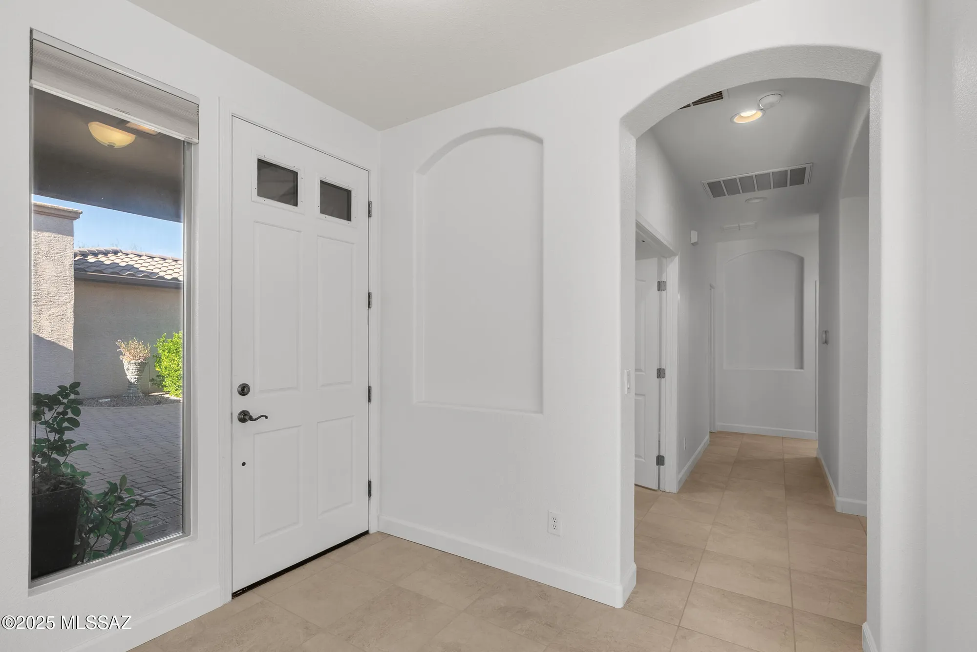 Property Slideshow image 35 of 42 | 700 n pebbles ridge dr, Green Valley, AZ, 85614