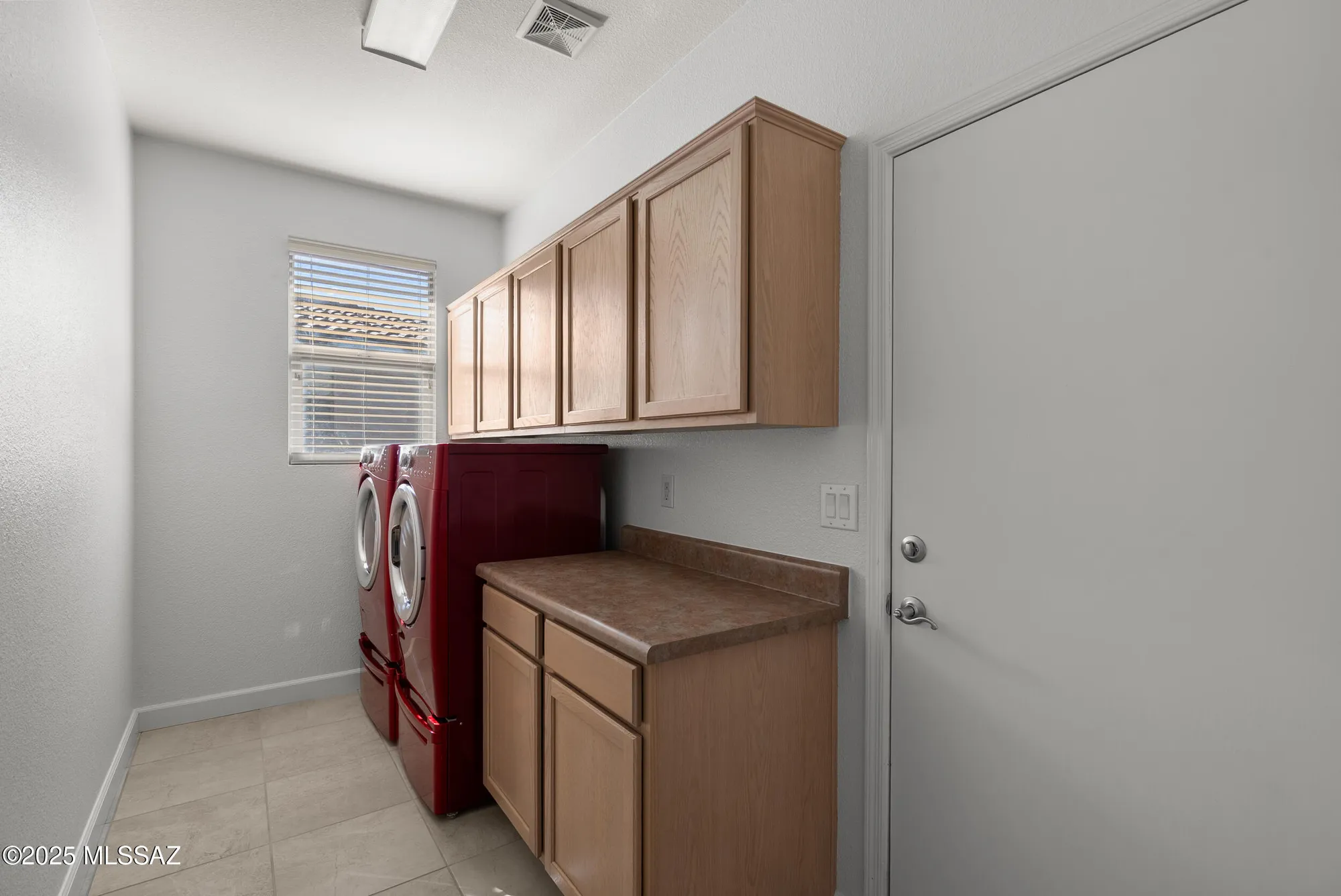 Property Slideshow image 20 of 42 | 700 n pebbles ridge dr, Green Valley, AZ, 85614