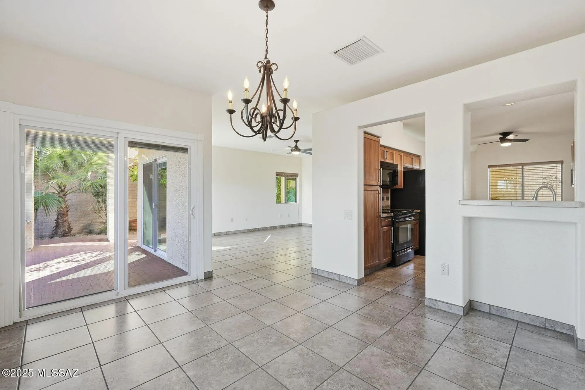 Property Slideshow image 10 of 50 | 1604 w vuelta salvatierra, Green Valley, AZ, 85622