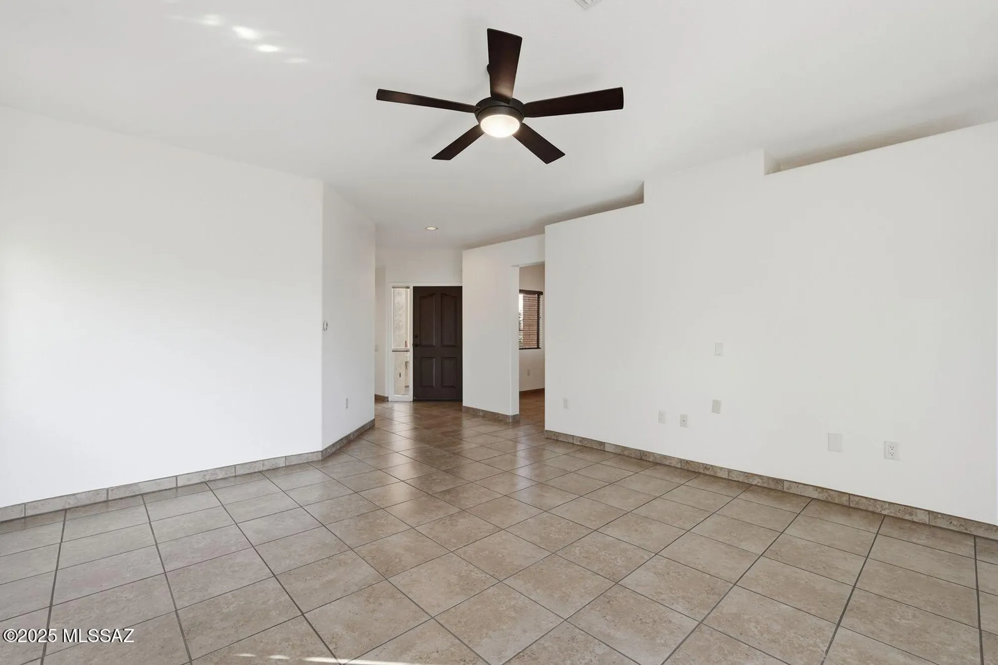 Property Slideshow image 8 of 50 | 1604 w vuelta salvatierra, Green Valley, AZ, 85622