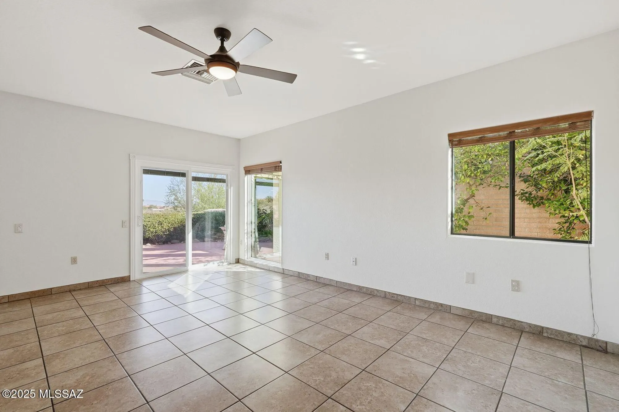 Property Slideshow image 9 of 50 | 1604 w vuelta salvatierra, Green Valley, AZ, 85622