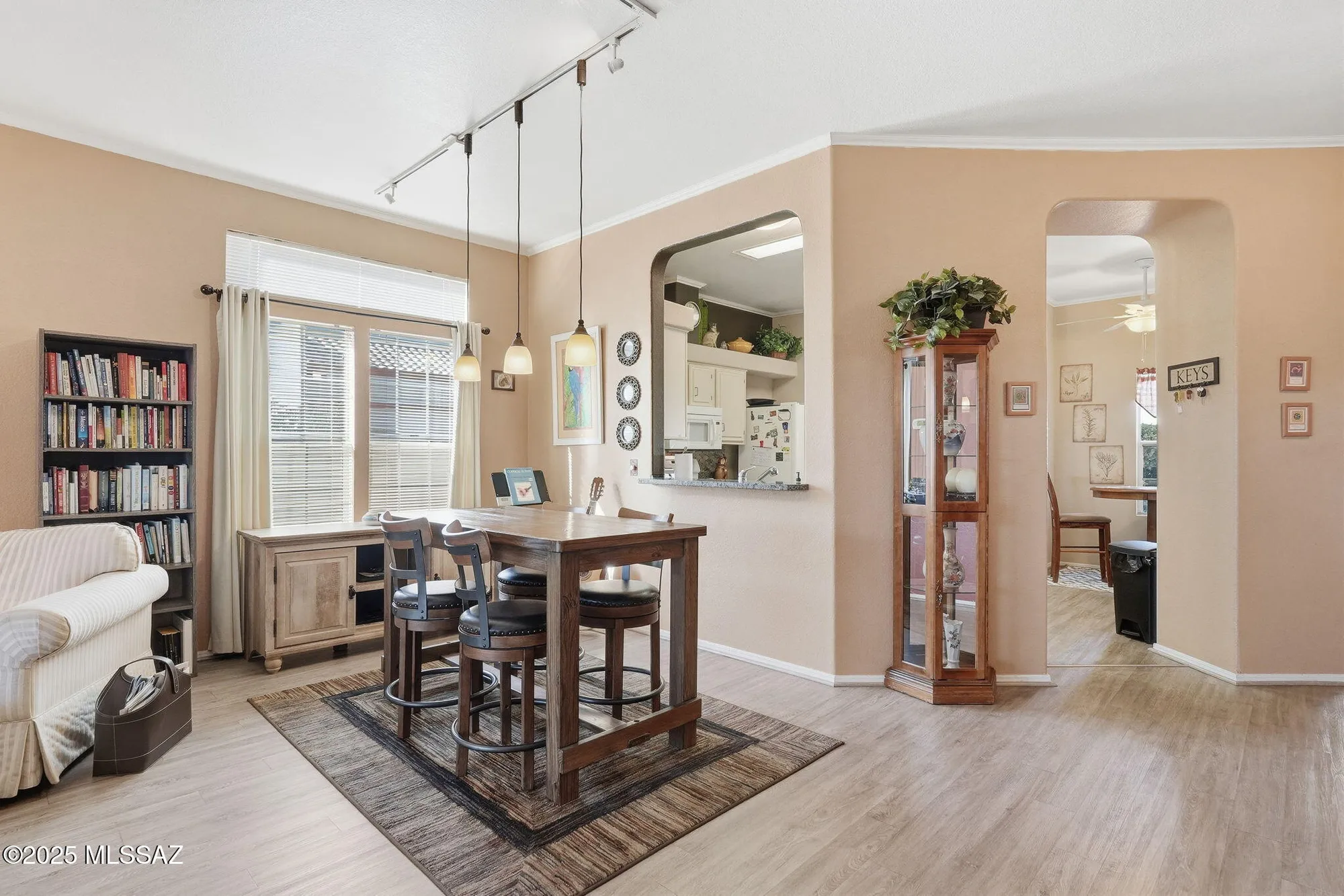 Property Slideshow image 10 of 25 | 567 w parkwood ct, Green Valley, AZ, 85614