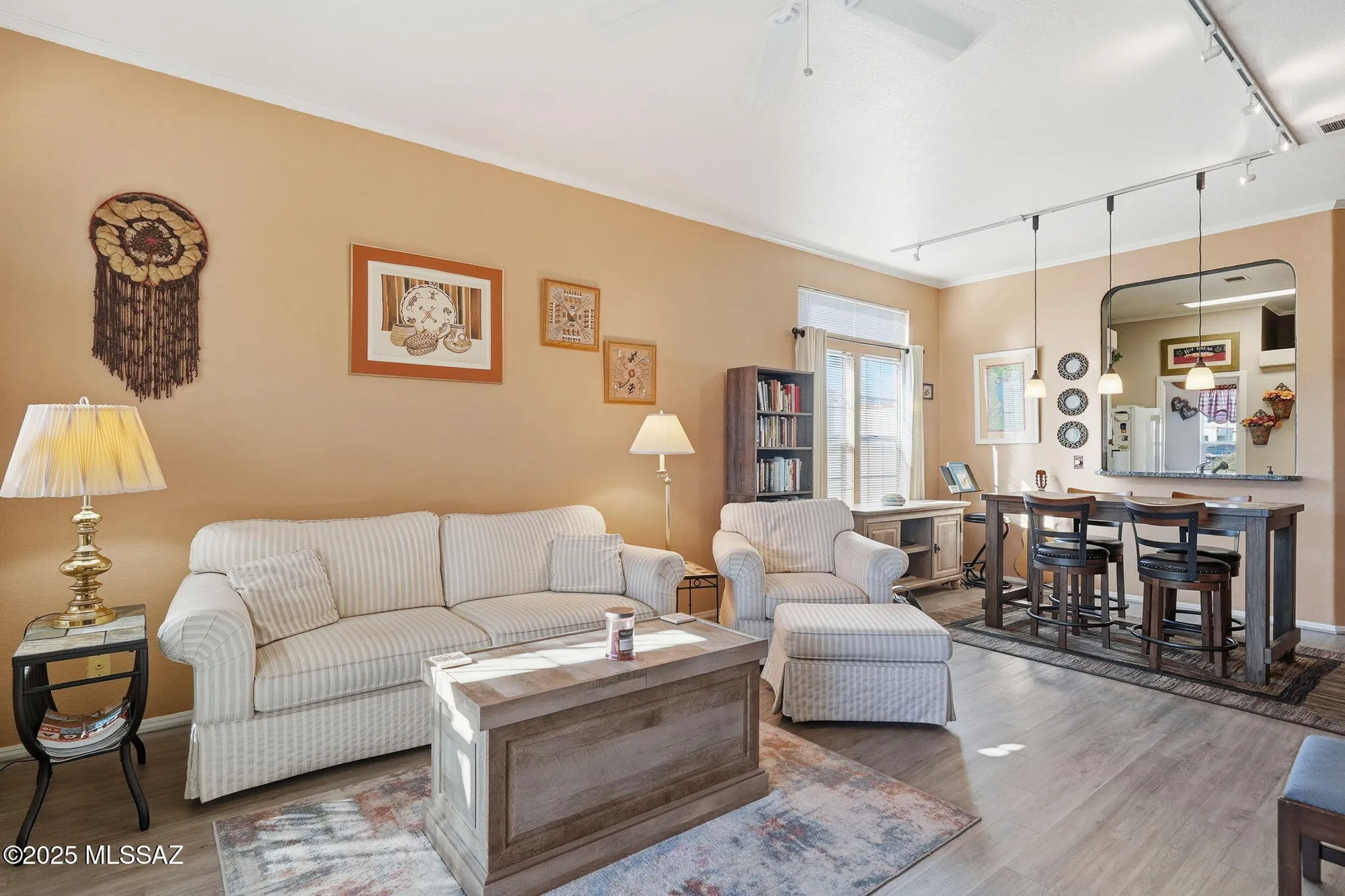 Property Slideshow image 3 of 25 | 567 w parkwood ct, Green Valley, AZ, 85614