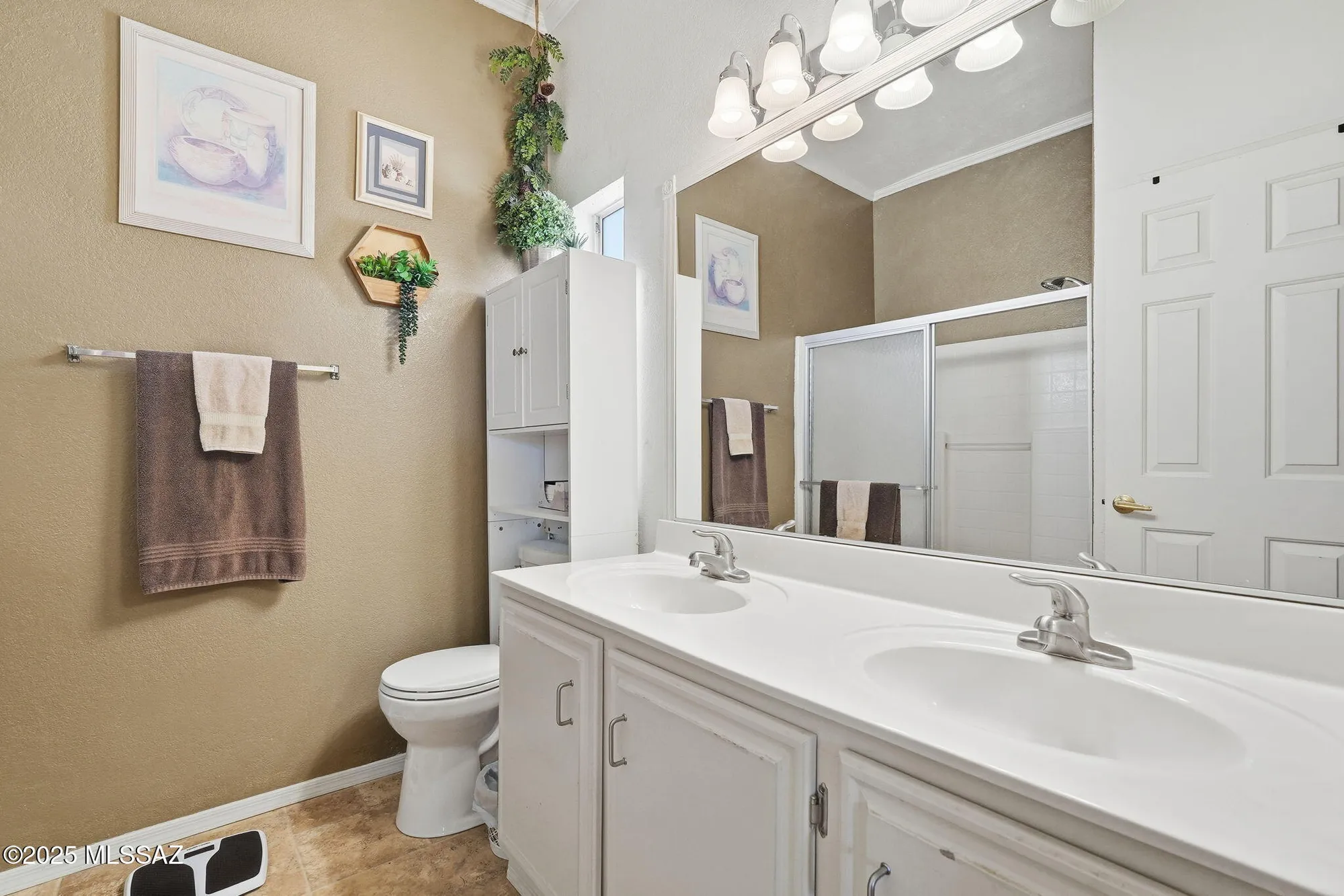 Property Slideshow image 14 of 25 | 567 w parkwood ct, Green Valley, AZ, 85614
