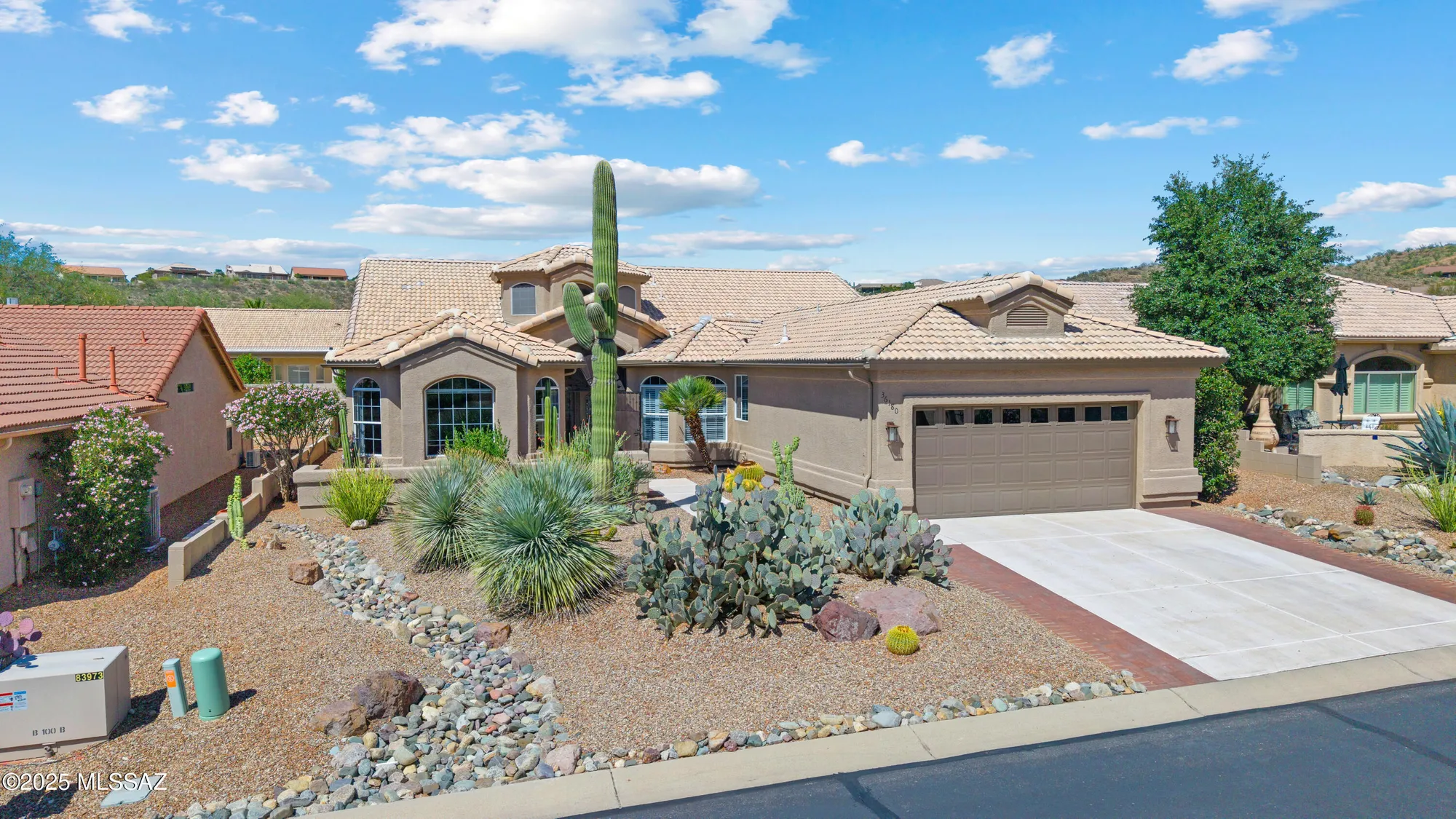 Property Slideshow image 4 of 51 | 36180 s canyon brook dr, Tucson, AZ, 85739
