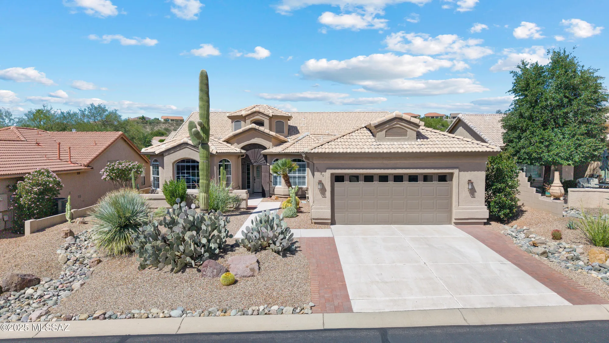 Property Slideshow image 3 of 51 | 36180 s canyon brook dr, Tucson, AZ, 85739
