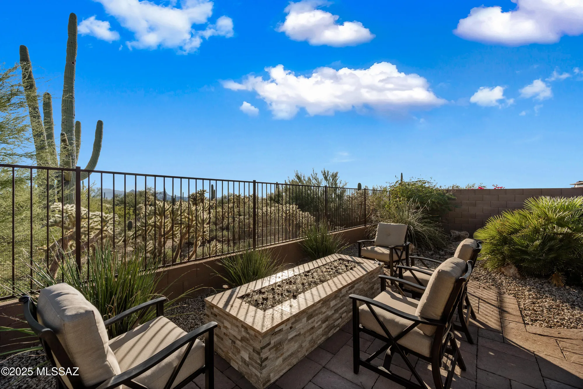 Property Slideshow image 26 of 50 | 7053 w cape final trl, Marana, AZ, 85658