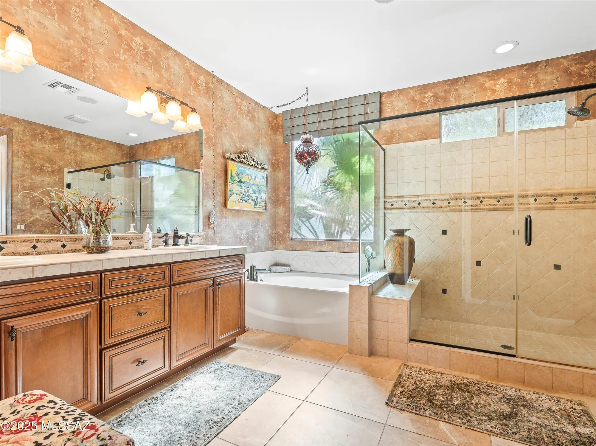 Property Slideshow image 17 of 51 | 1537 n bank swallow rd, Green Valley, AZ, 85614