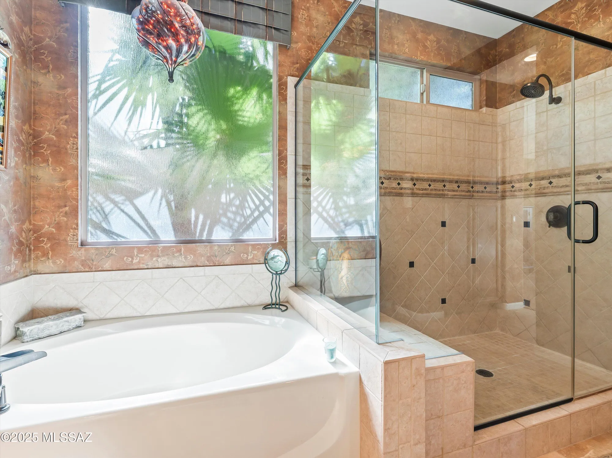 Property Slideshow image 18 of 51 | 1537 n bank swallow rd, Green Valley, AZ, 85614