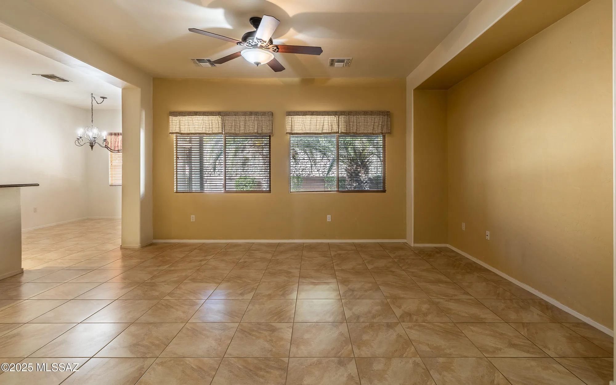 Property Slideshow image 5 of 44 | 5860 s painted canyon dr, Green Valley, AZ, 85622