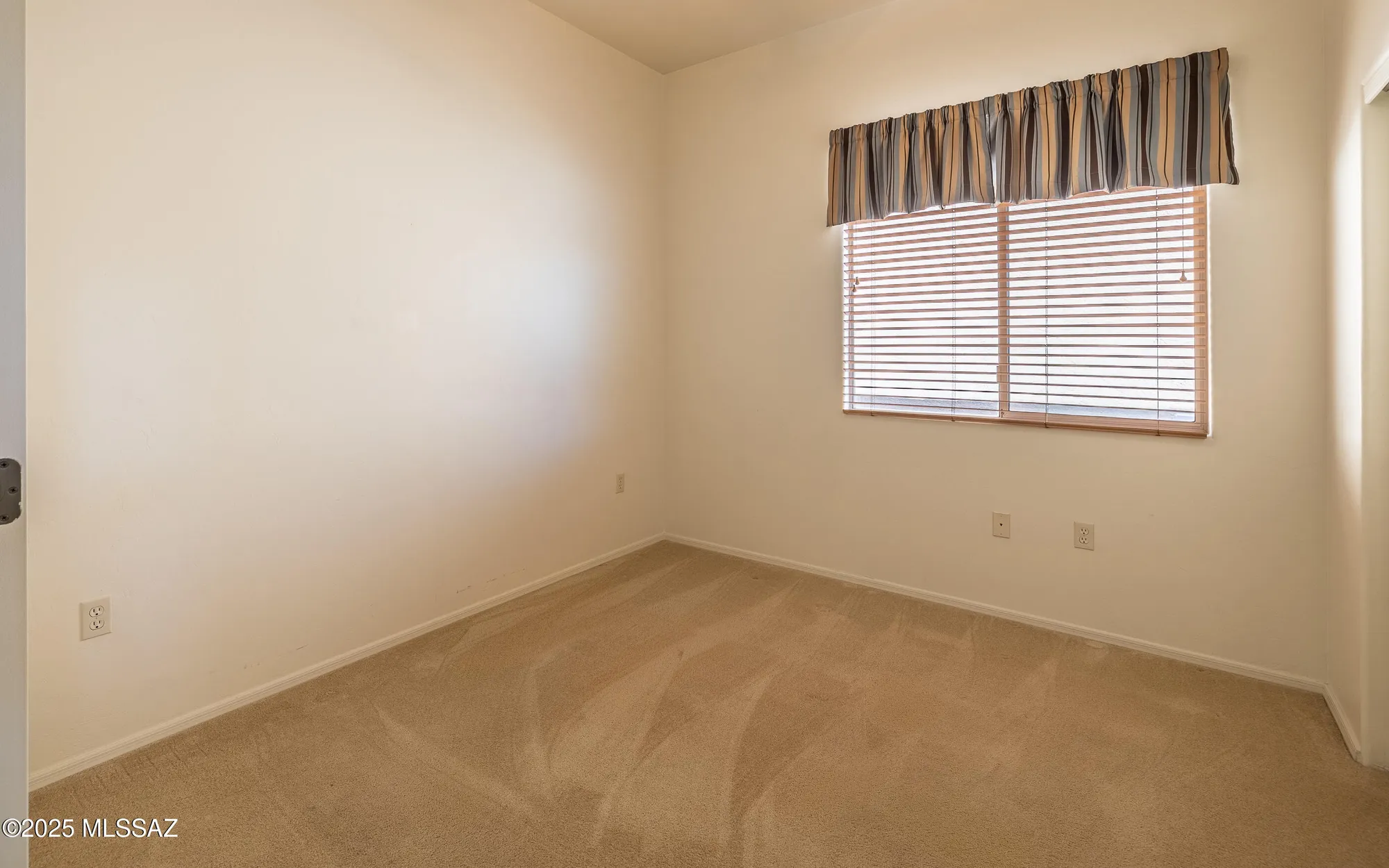 Property Slideshow image 20 of 44 | 5860 s painted canyon dr, Green Valley, AZ, 85622