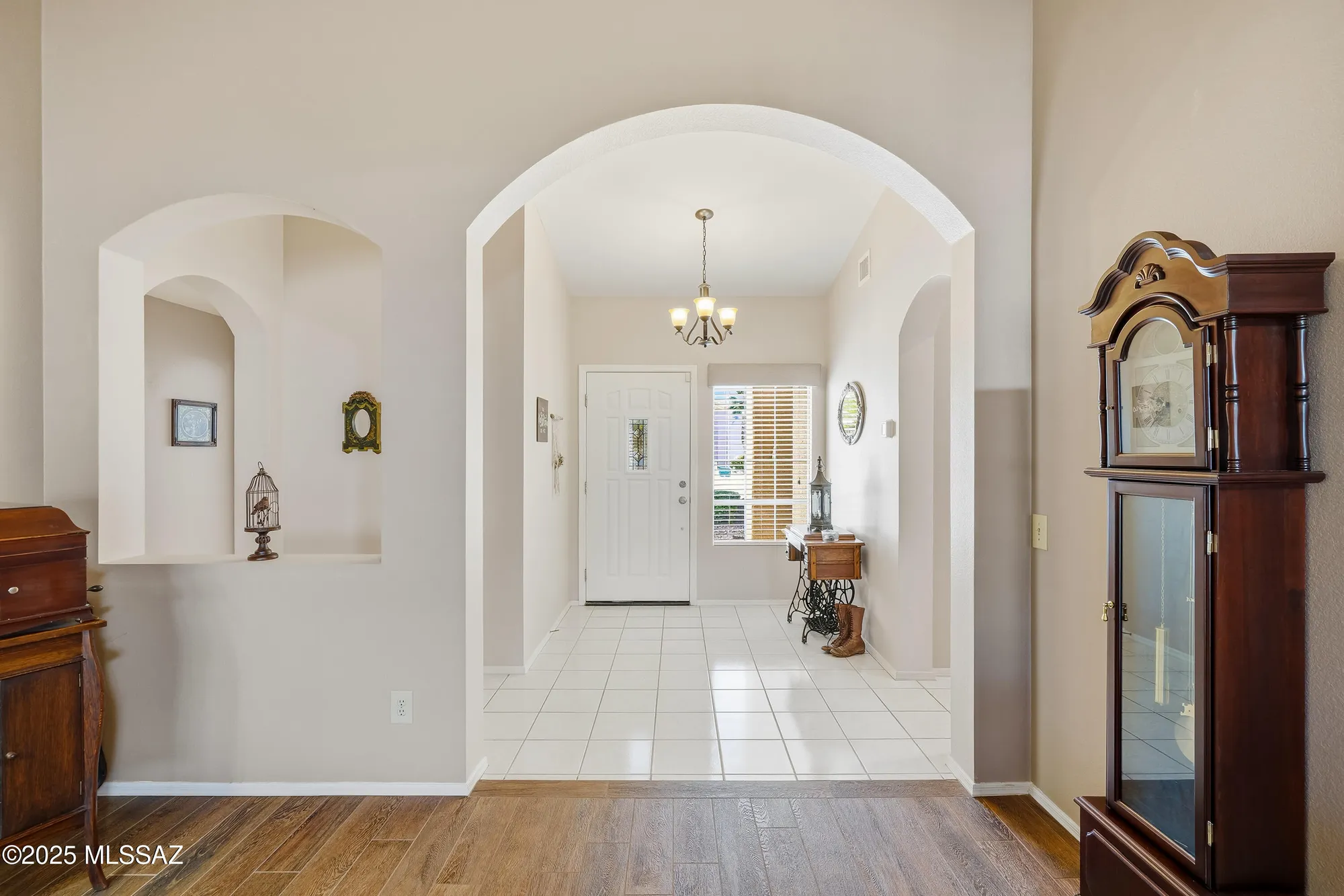Property Slideshow image 7 of 46 | 38080 s elbow bend dr, Saddlebrooke, AZ, 85739