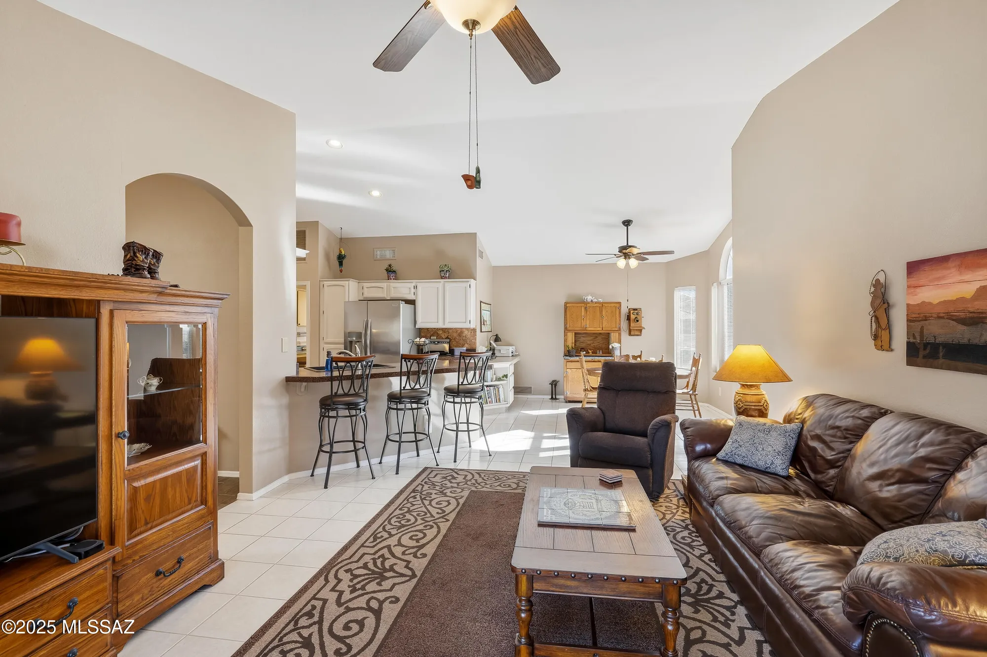 Property Slideshow image 18 of 46 | 38080 s elbow bend dr, Saddlebrooke, AZ, 85739